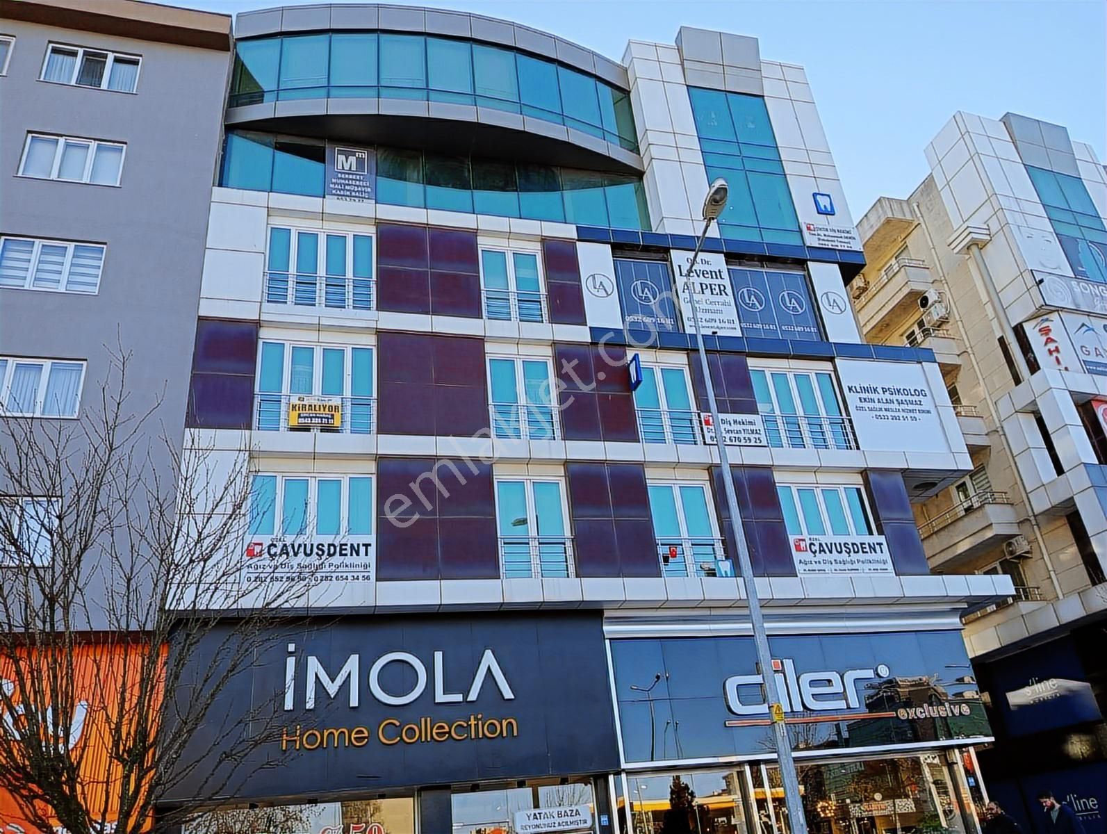 Muhittin Mahallesinde Cadde Üzerinde 190m2 İş Yeri Ofis