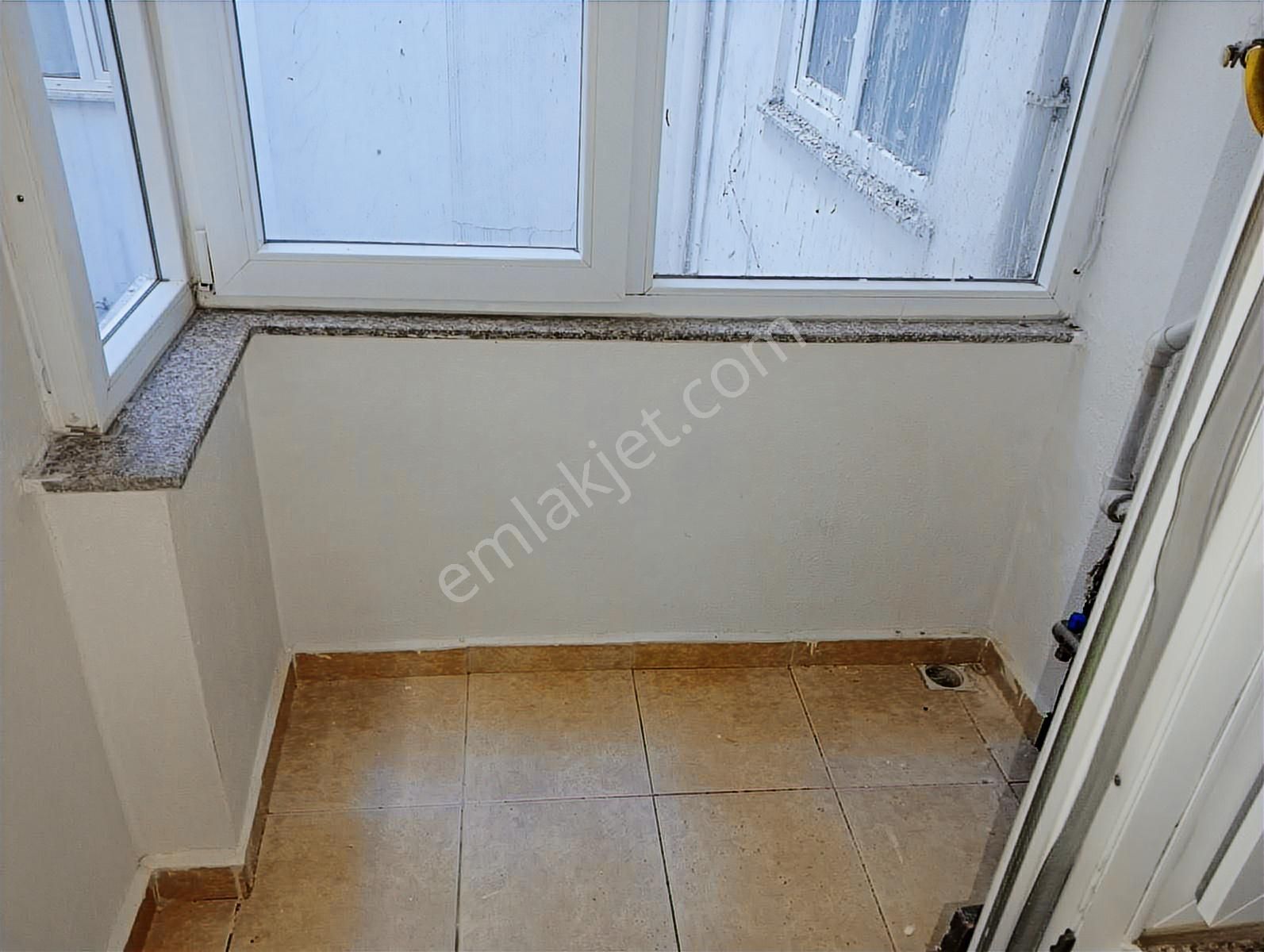 Muhittin Mahallesinde Cadde Üzerinde 190m2 İş Yeri Ofis - Görsel 15