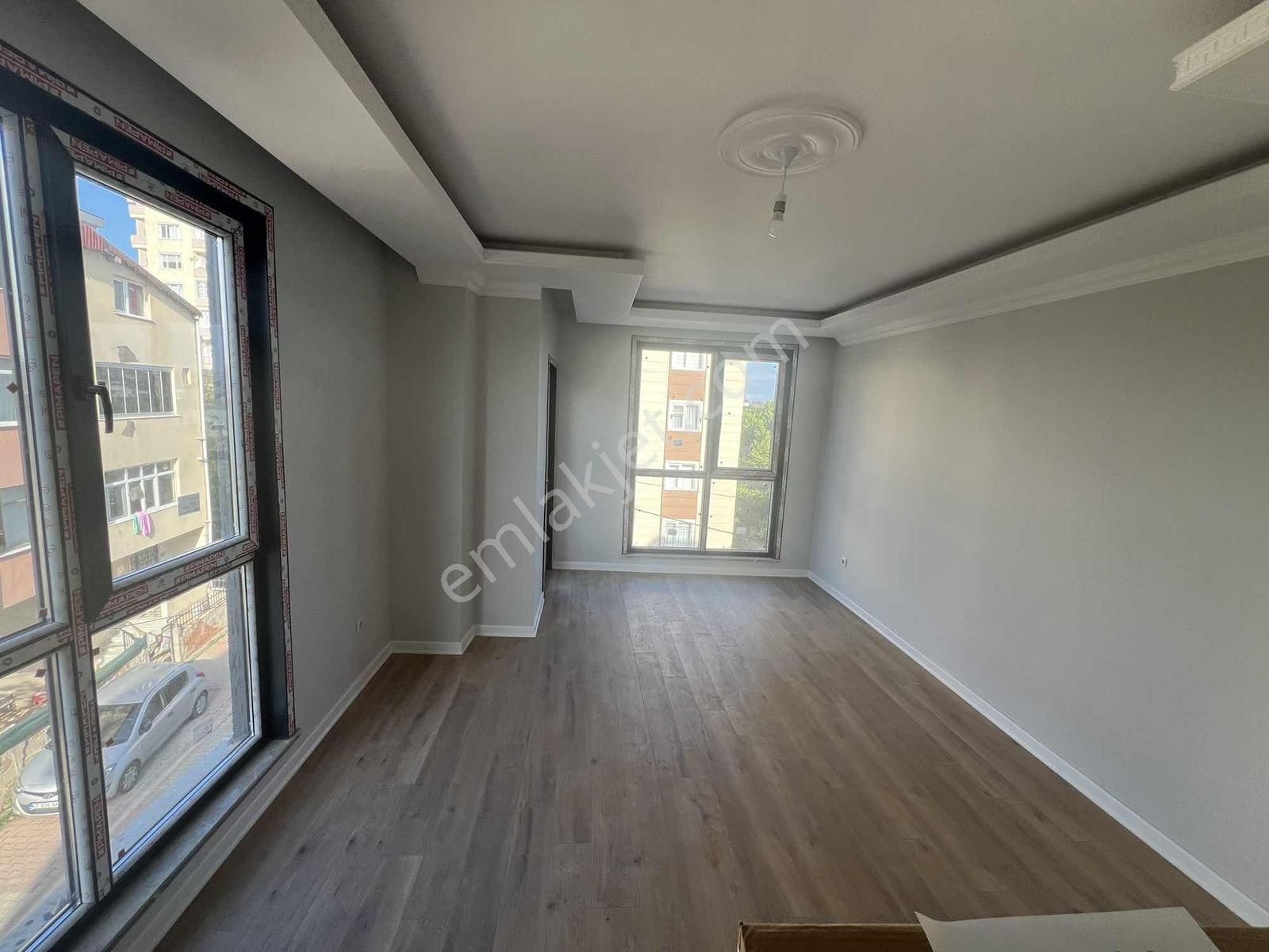 Ümraniye Huzur Mahallesi'nde 2 + 1 Sıfır İskanlı Daire - Görsel 13