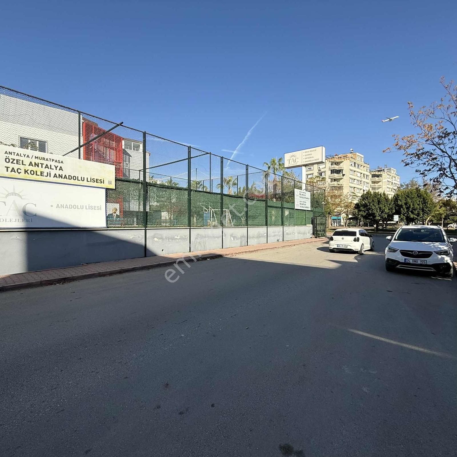 Güzeloba'da Taç Kolejının Arkası Ara Kat 2 + 1 Satılık Daıre - Görsel 9