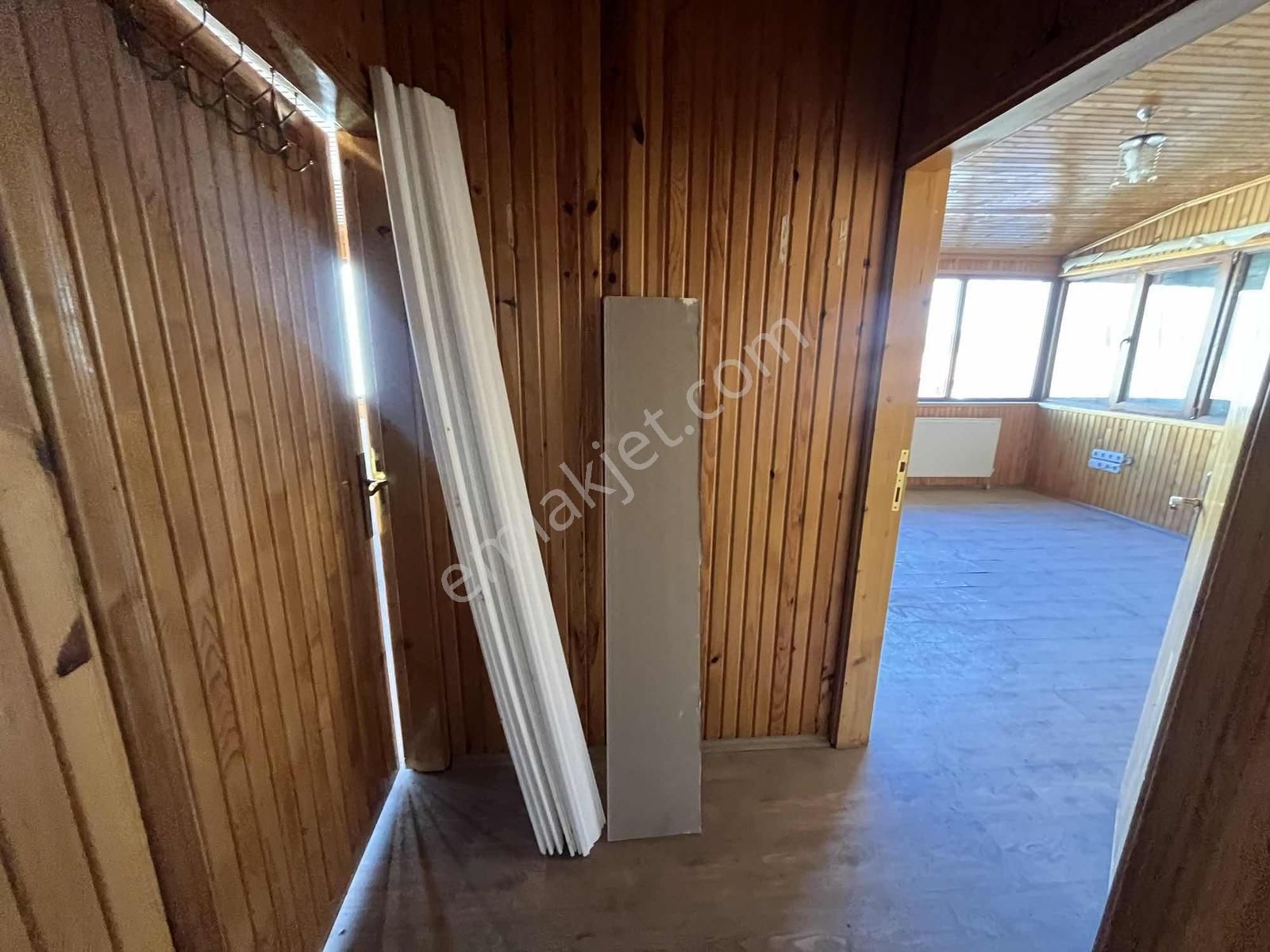 Remax Dem'den Valiliğin Yanında Kiralık 100 M2 2+1 Ofis - Görsel 3
