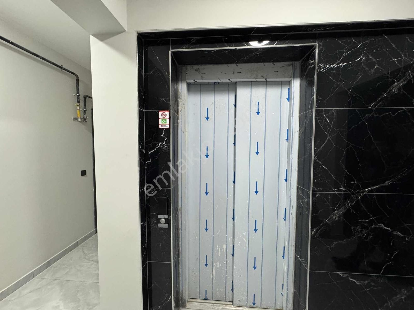 Biens'ten Hasanağa'da Satılık 2+1 Lüks Yapım Daire - Görsel 19