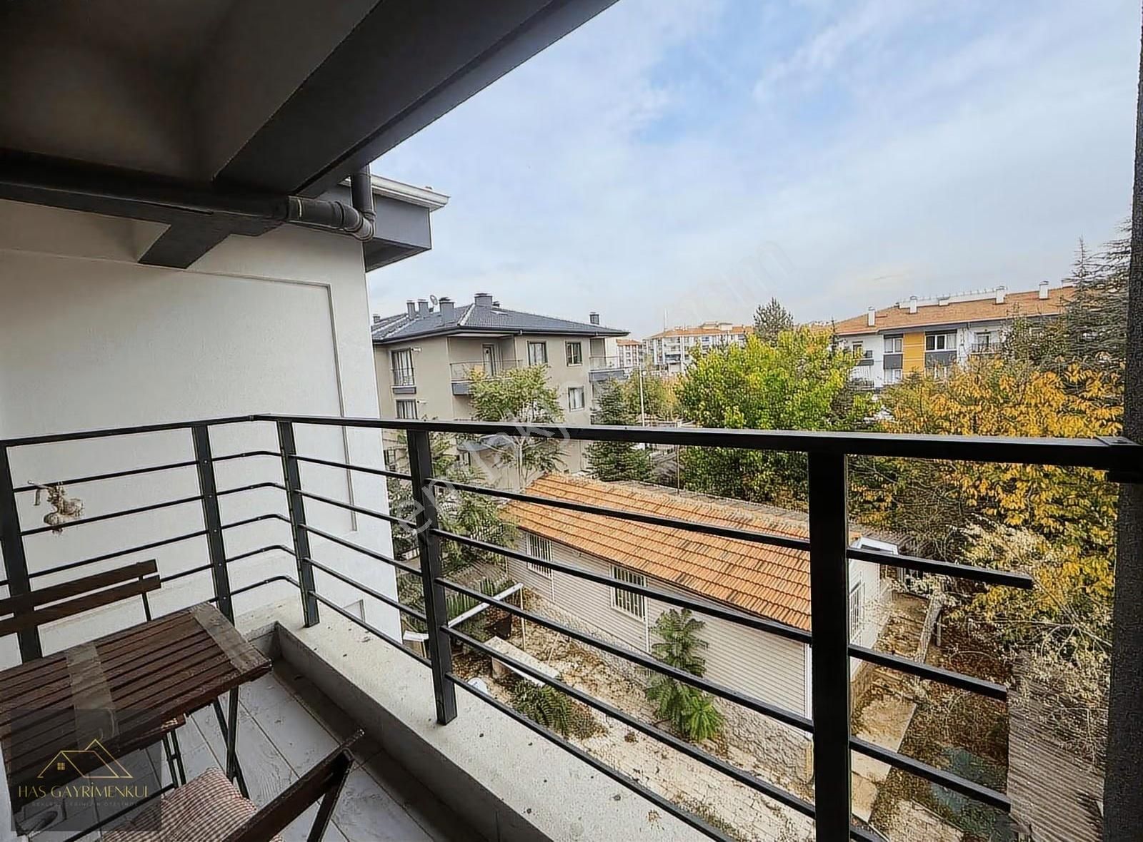 Çubuk Esenboğa Merkezde Eşyalı Satılık 1+1 Daire - Görsel 5