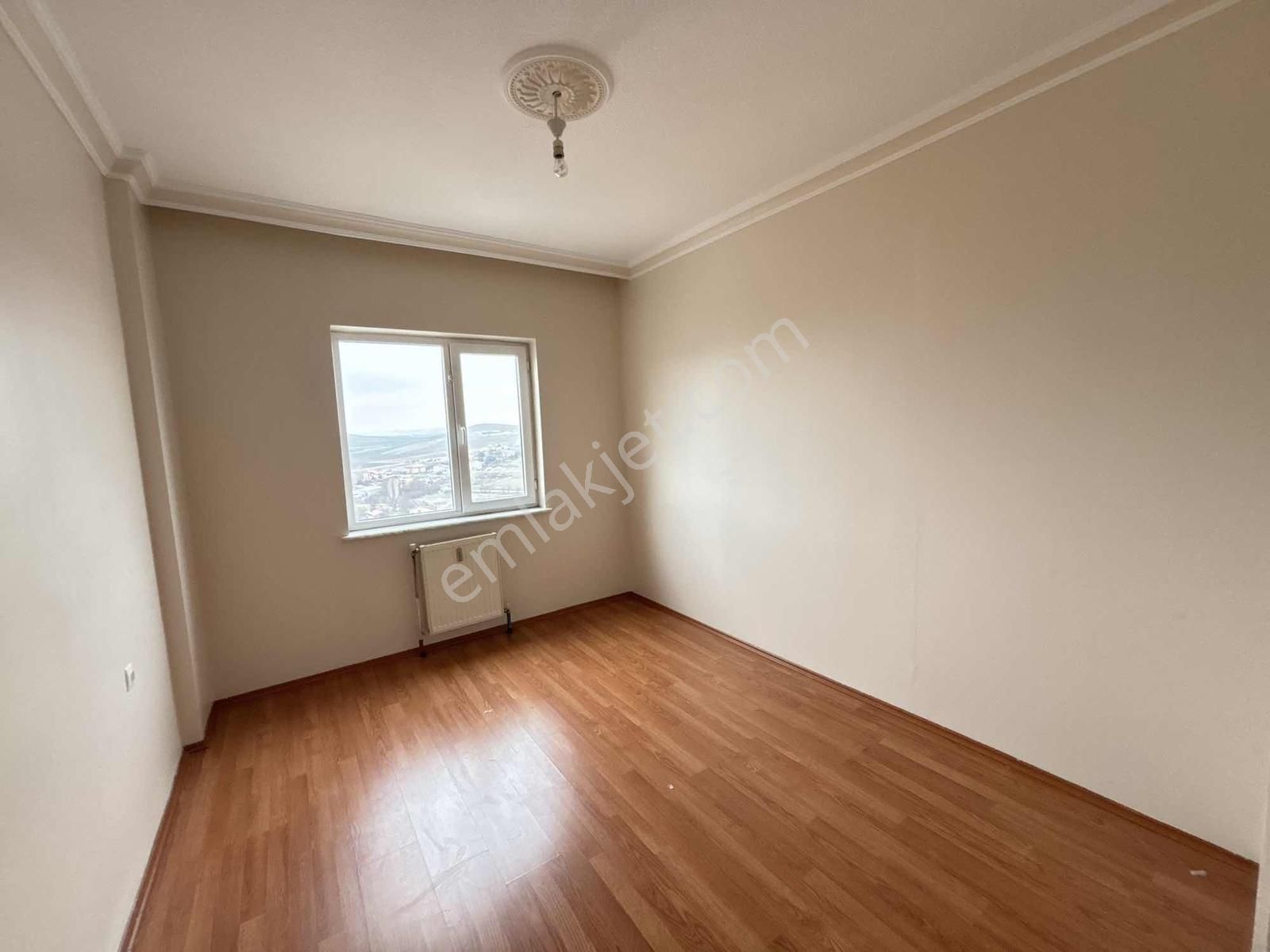 Tuna Gayrimenkul / M.akif Toki / Satılık / 3+1 / Ara Kat - Görsel 7