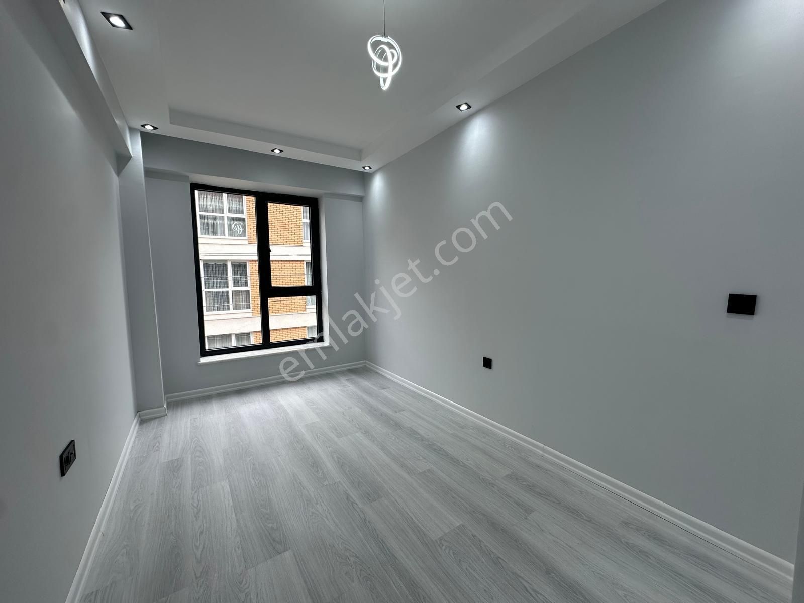 Tuncay Kartaldan Balkonlu Lüx 2+0 - Görsel 15