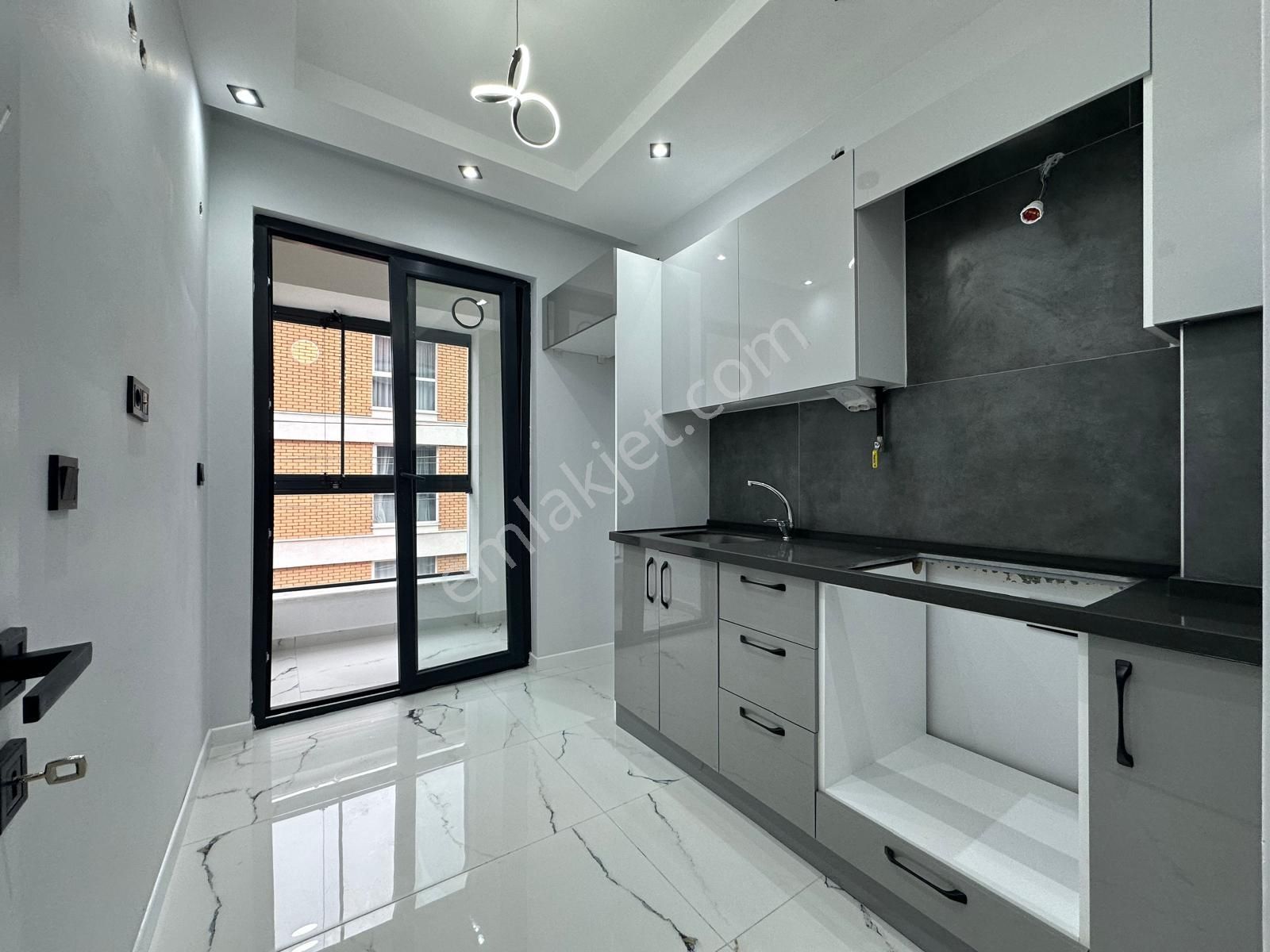 Tuncay Kartaldan Balkonlu Lüx 2+0 - Görsel 9