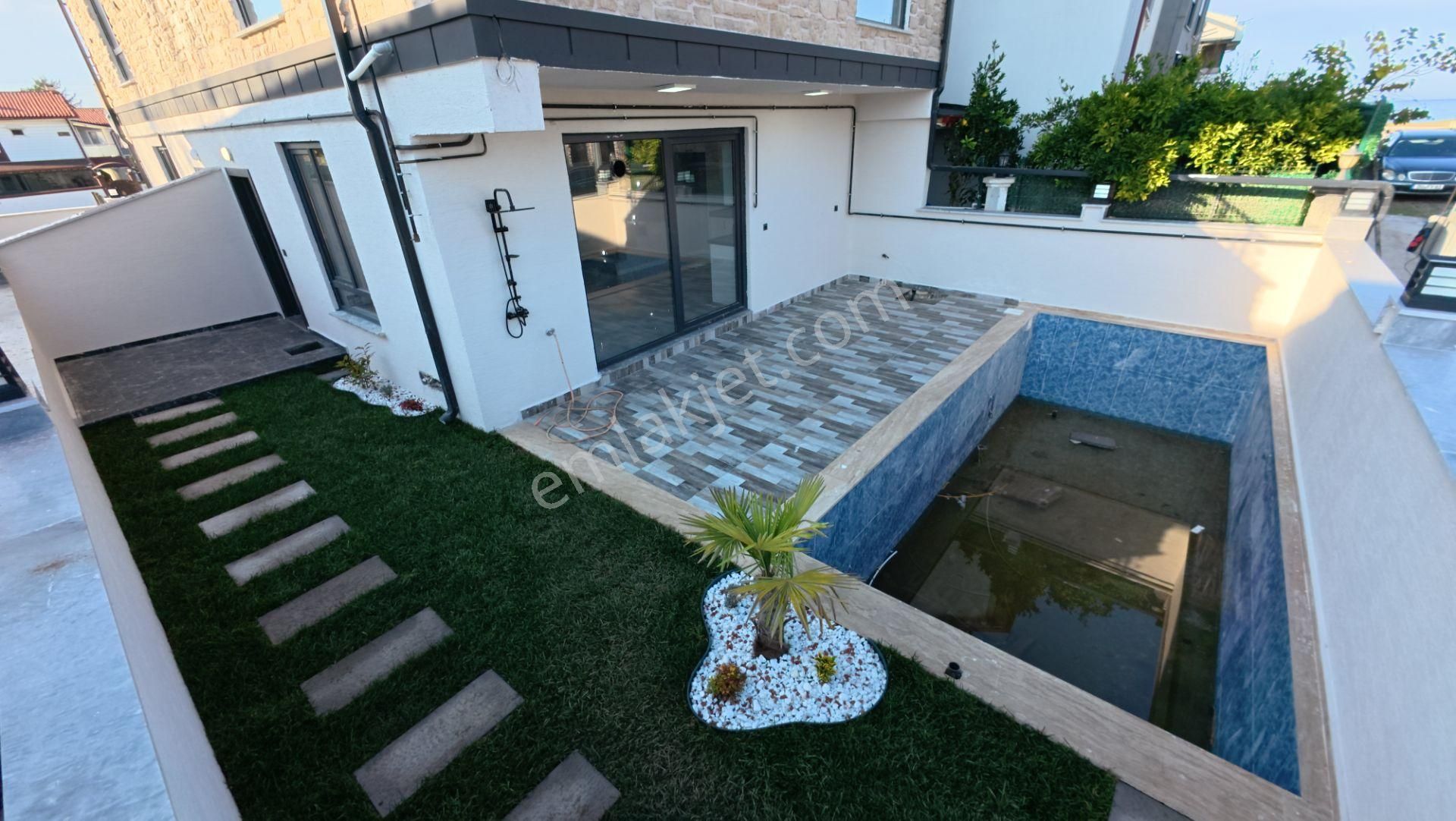 Sakarya Kocaalide Müstakil Havuz Ve Bahçe Kullanımlı Villa!!! - Görsel 6