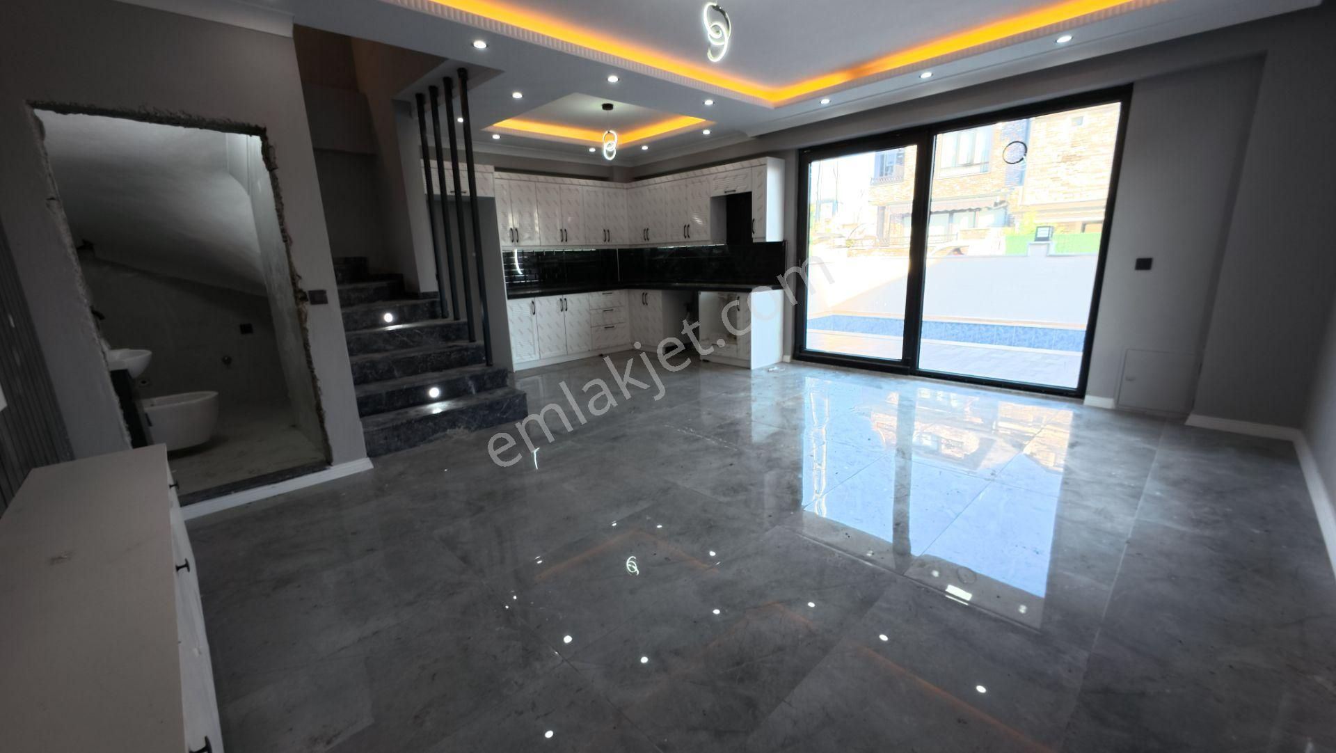 Sakarya Kocaalide Müstakil Havuz Ve Bahçe Kullanımlı Villa!!! - Görsel 17