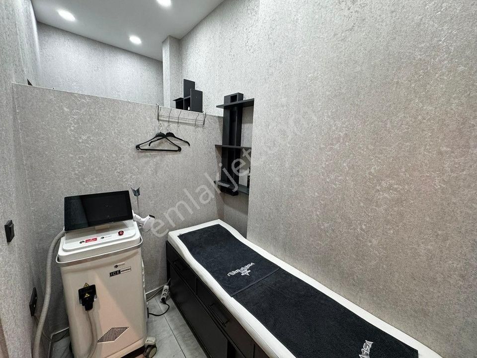 Repa Gayrimenkul Metin Özer'den Binevler Mah.de Satılık Dükkan - Görsel 9