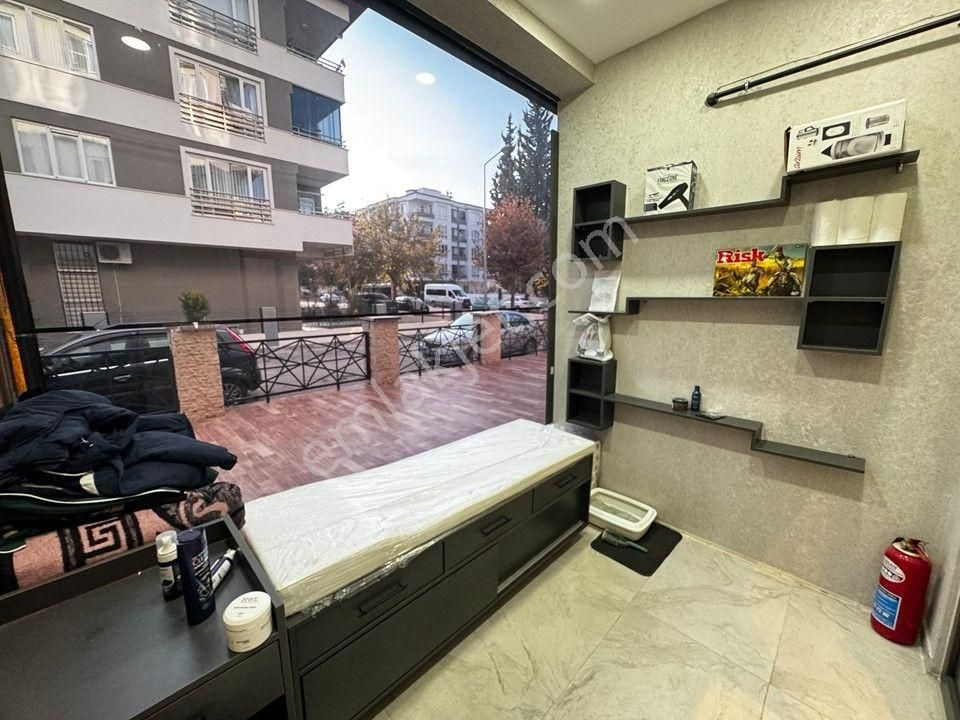 Repa Gayrimenkul Metin Özer'den Binevler Mah.de Satılık Dükkan - Görsel 7