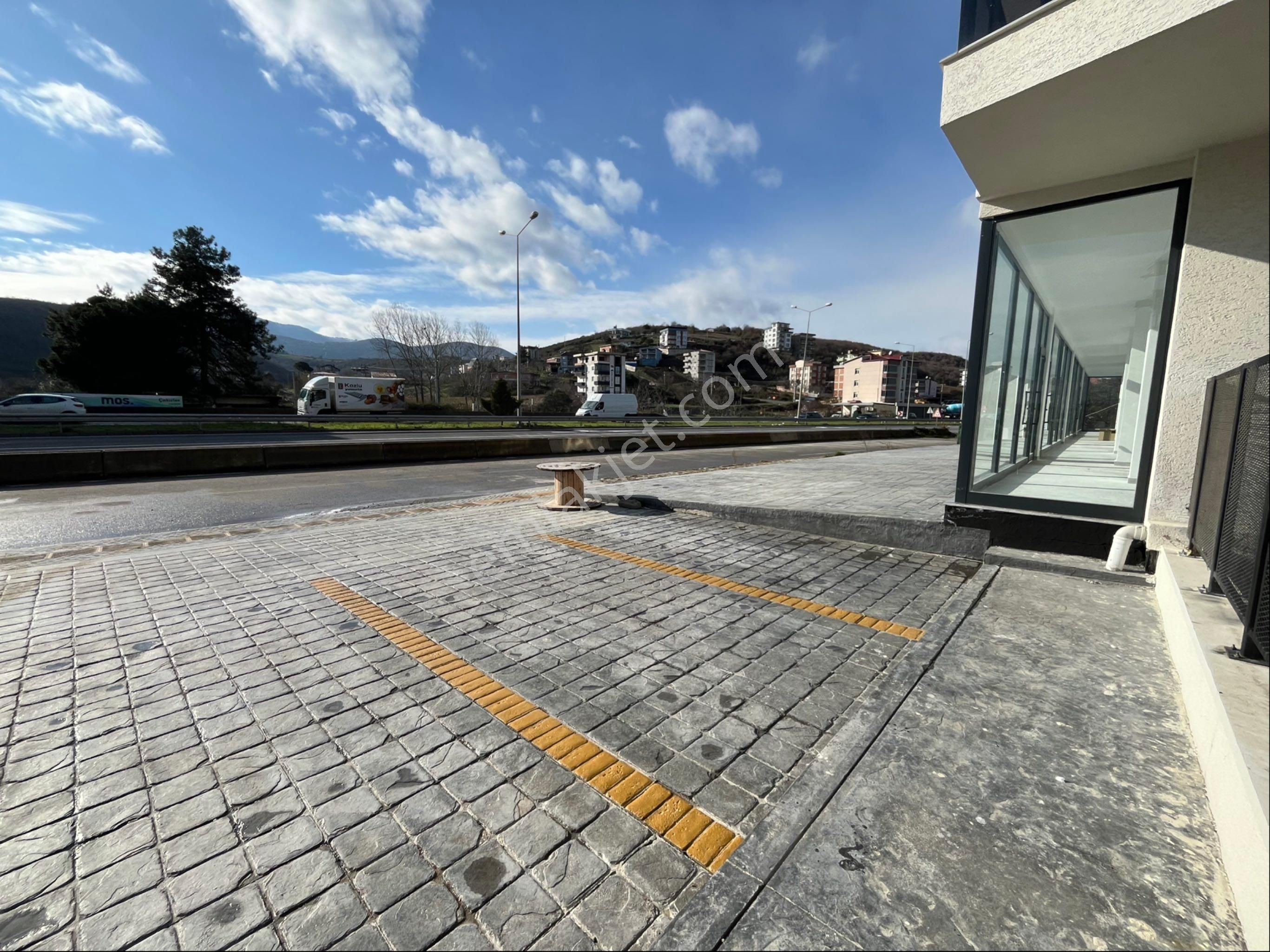 Site İçerisinde Satılık 1+1 Daire - Görsel 3