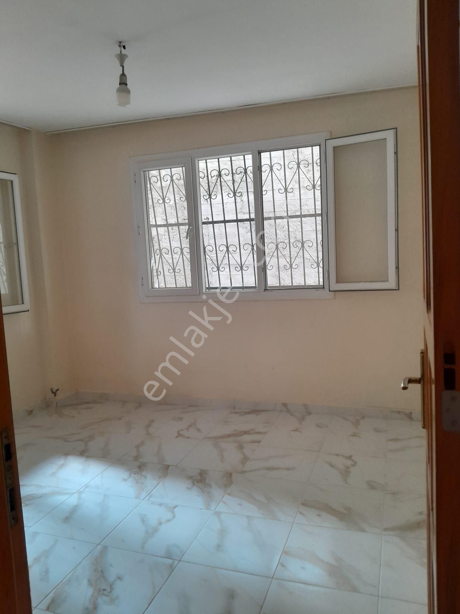 Adana Sarıçam Yeşiltepe İçi Yenilenmiş Kiralık 2+1 Fırsat Daire Servis Ve Dolmuş Güzergahında - Görsel 9