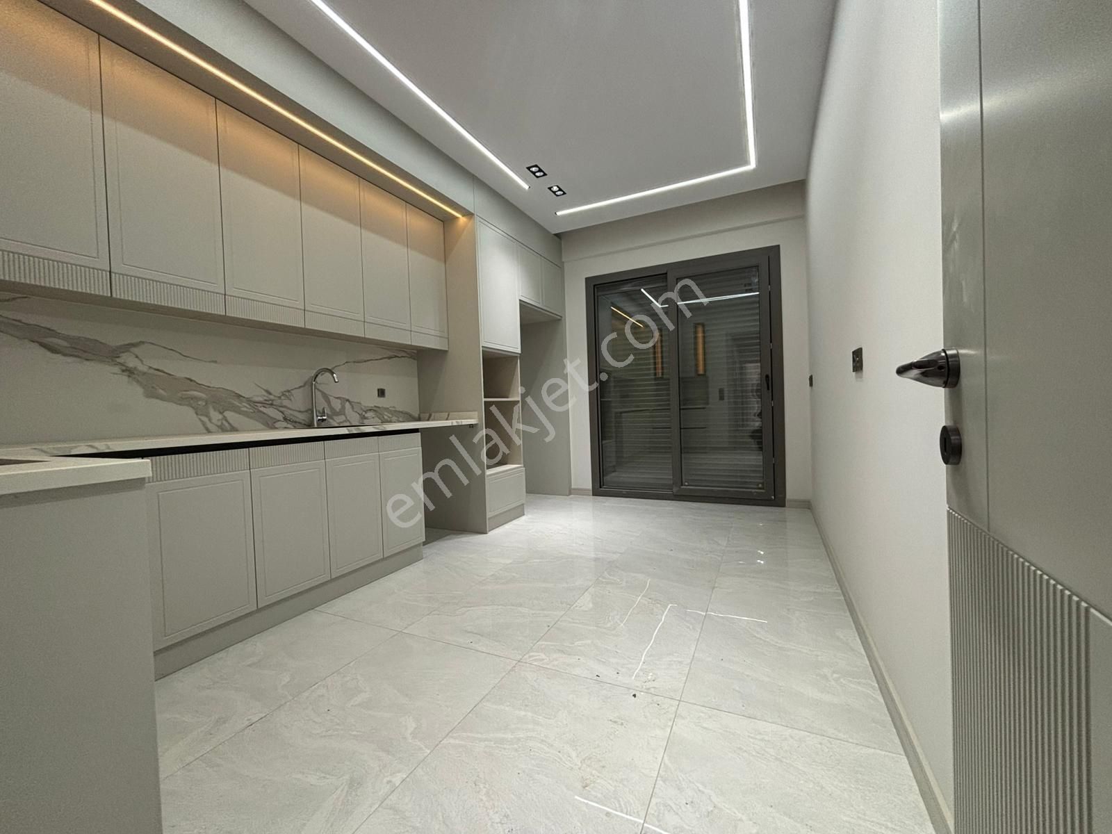 Demirler'den Şemikler'de Panjurlu 2+1 Satılık Daireler - Görsel 5