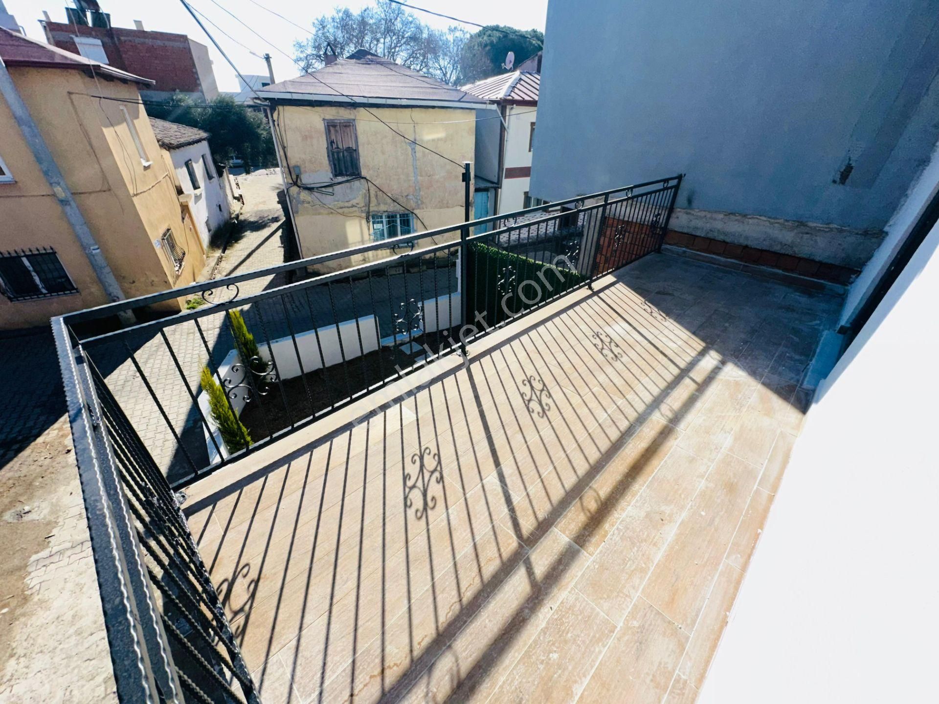 Kızılkeçili Köyün De 1+1 Teraslı Bahçeli Satılık Müstakil Ev - Görsel 25