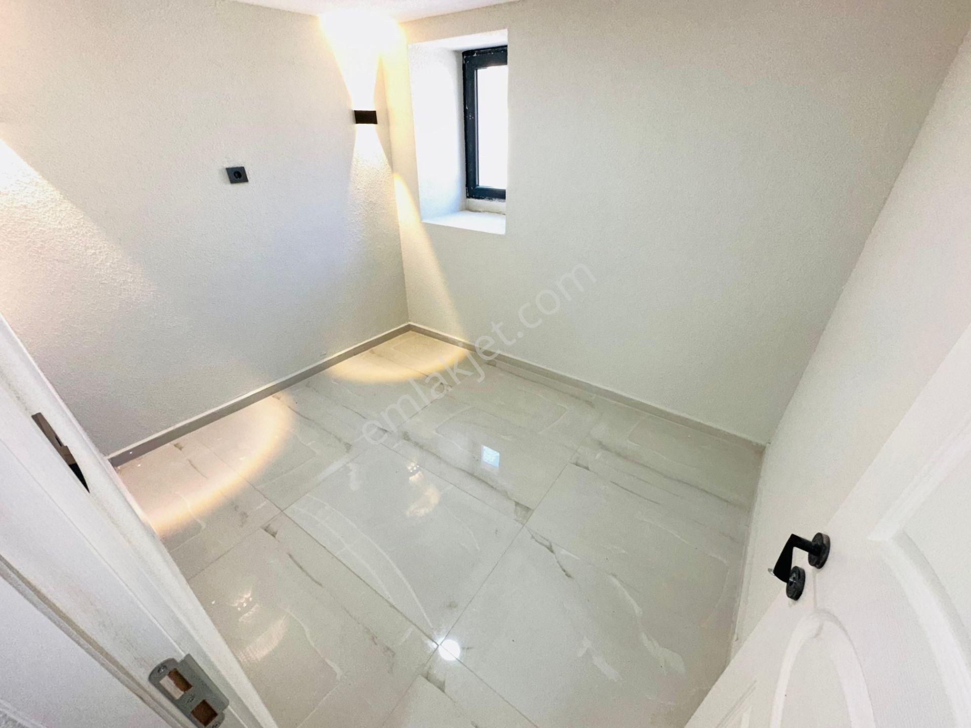 Kızılkeçili Köyün De 1+1 Teraslı Bahçeli Satılık Müstakil Ev - Görsel 11