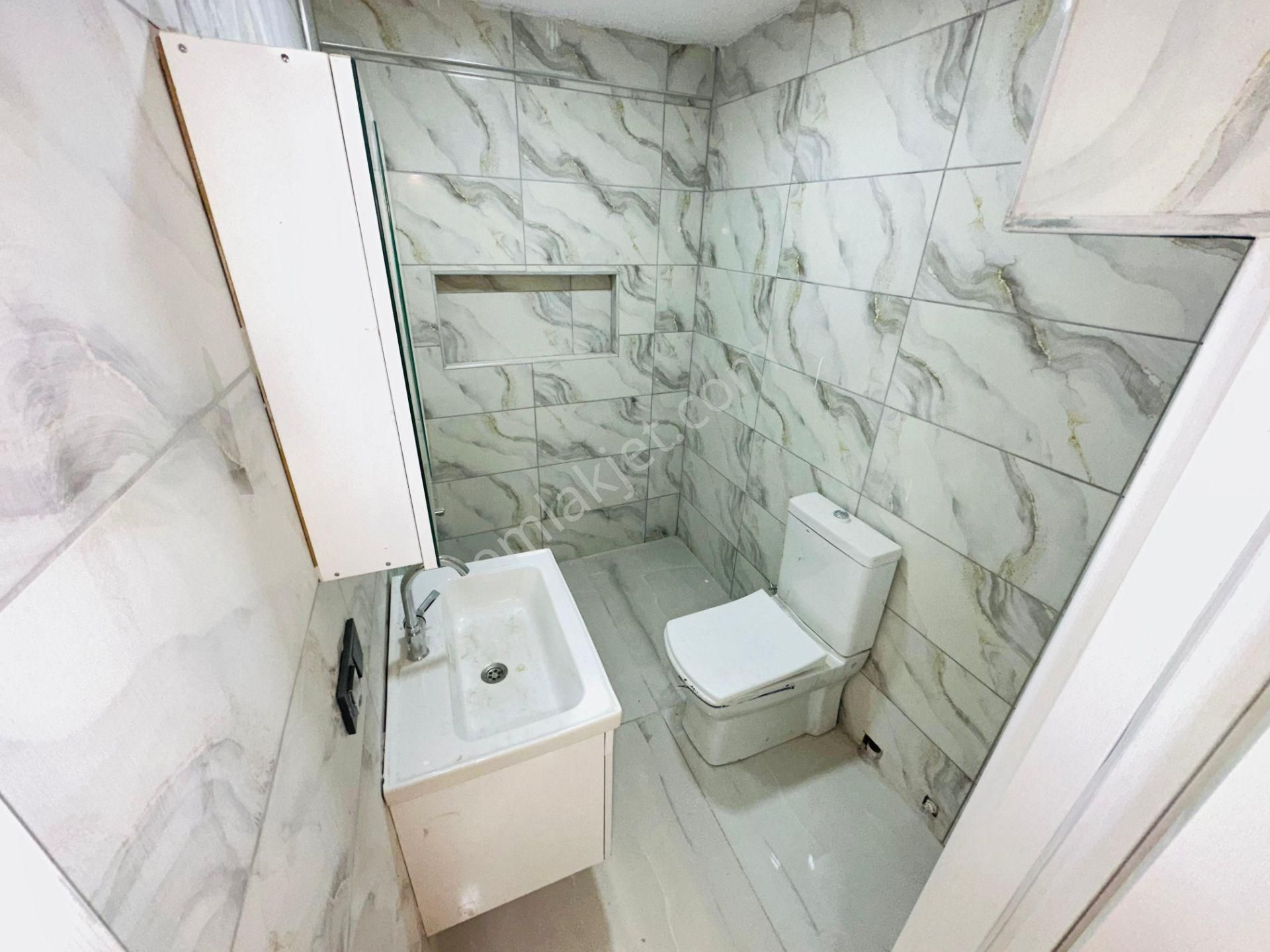 Kızılkeçili Köyün De 1+1 Teraslı Bahçeli Satılık Müstakil Ev - Görsel 16