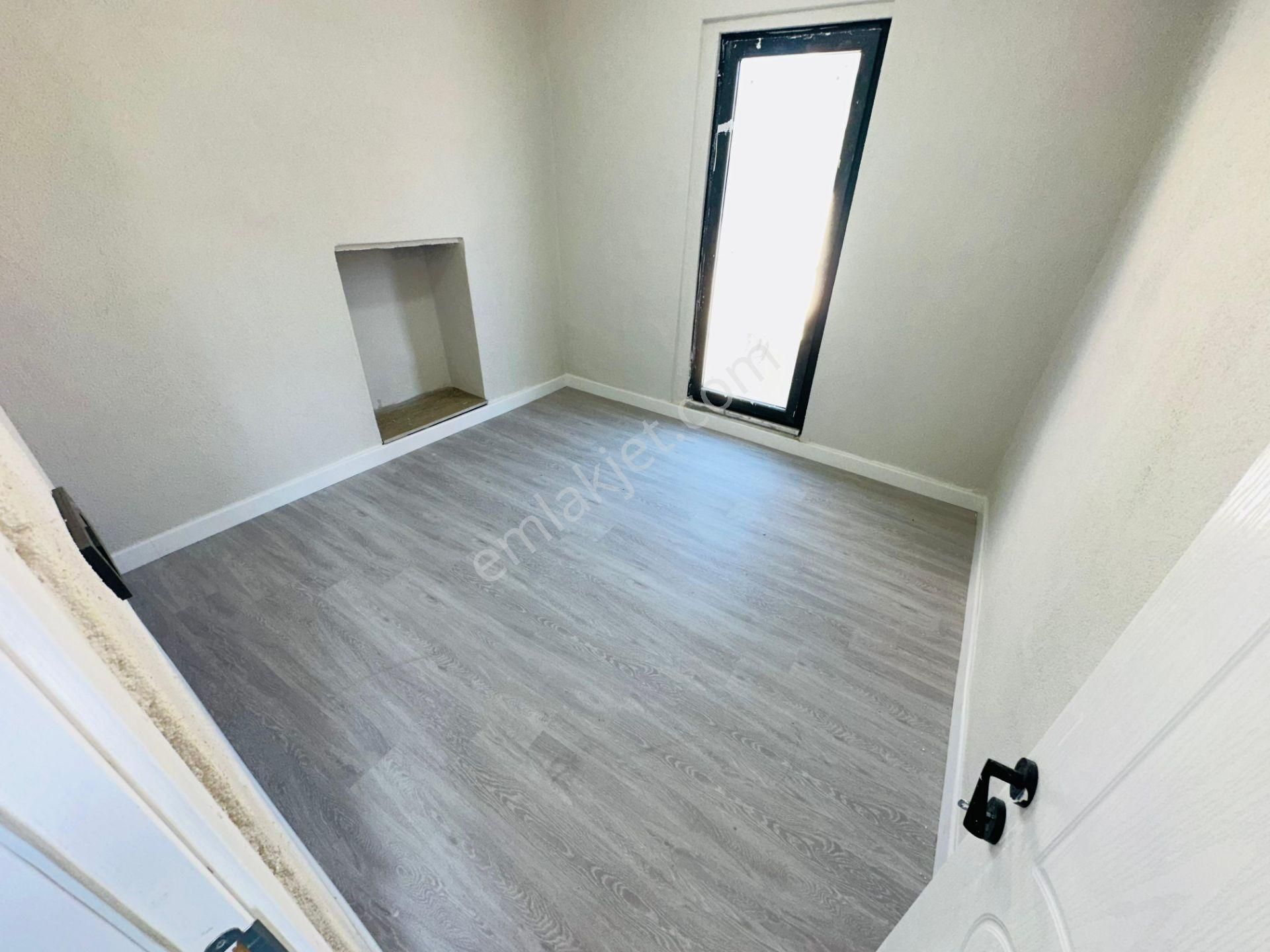 Kızılkeçili Köyün De 1+1 Teraslı Bahçeli Satılık Müstakil Ev - Görsel 7