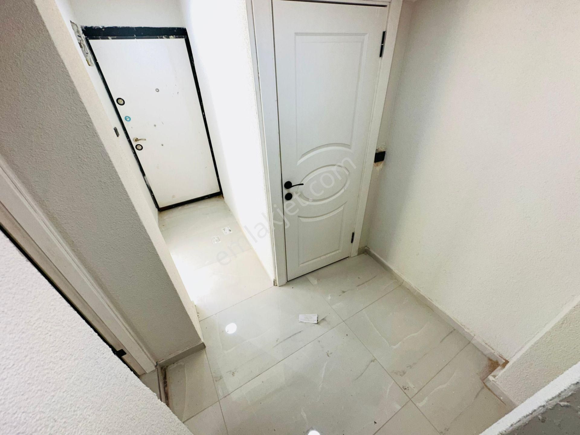 Kızılkeçili Köyün De 1+1 Teraslı Bahçeli Satılık Müstakil Ev - Görsel 8