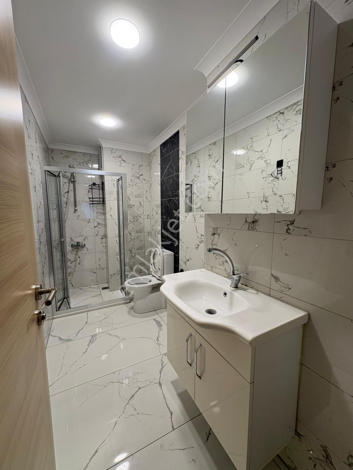 █ Konfor █ Küçükyalı'da Metroya Yakın Geniş Ve Lüks Sıfır 2+1 - Görsel 3