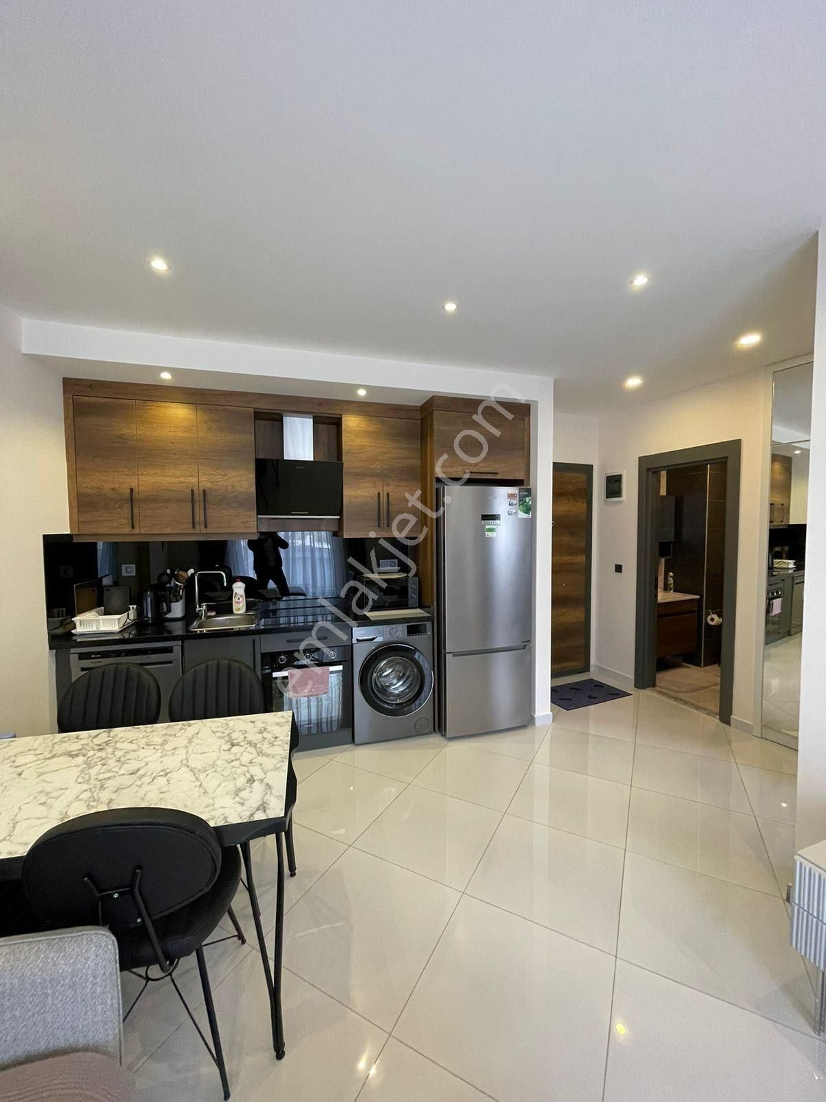 Alanya Mahmutlar’da Full Eşyalı 1+1 Satılık Daire - Görsel 7