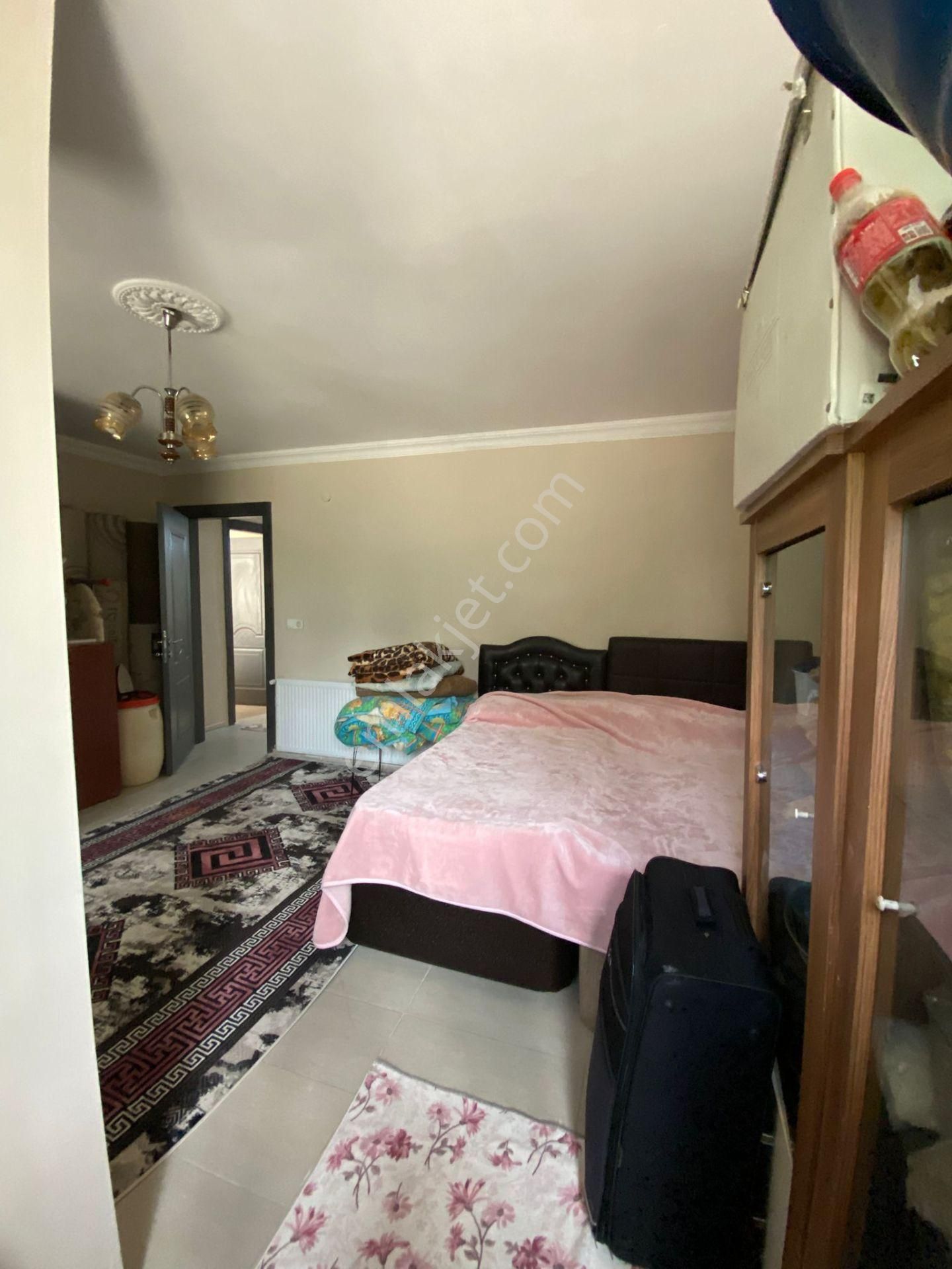 Kuşadası Havuzlu Site İçi 3+1 Müstakil Satılık Daire - Görsel 10