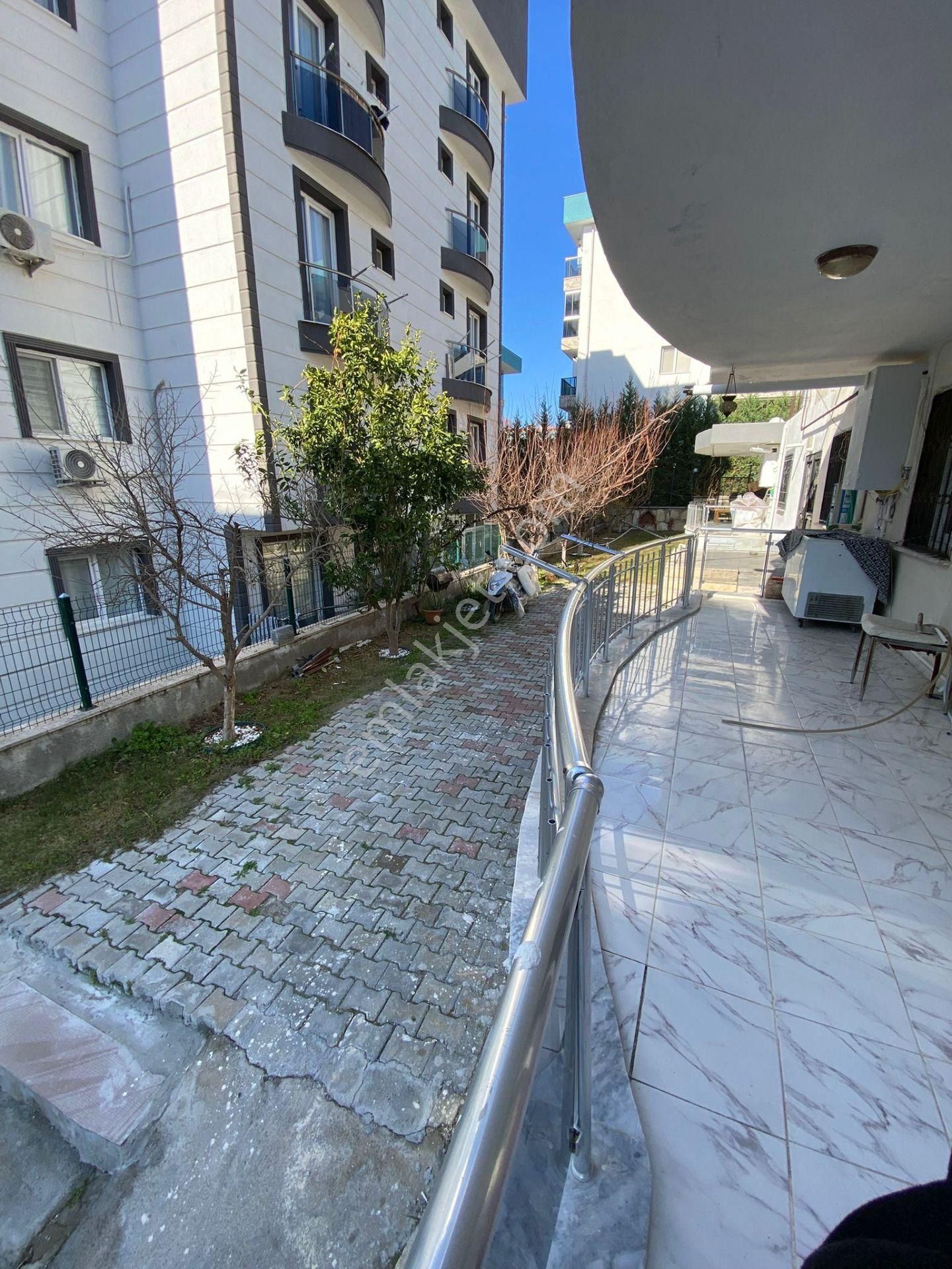 Kuşadası Havuzlu Site İçi 3+1 Müstakil Satılık Daire - Görsel 7