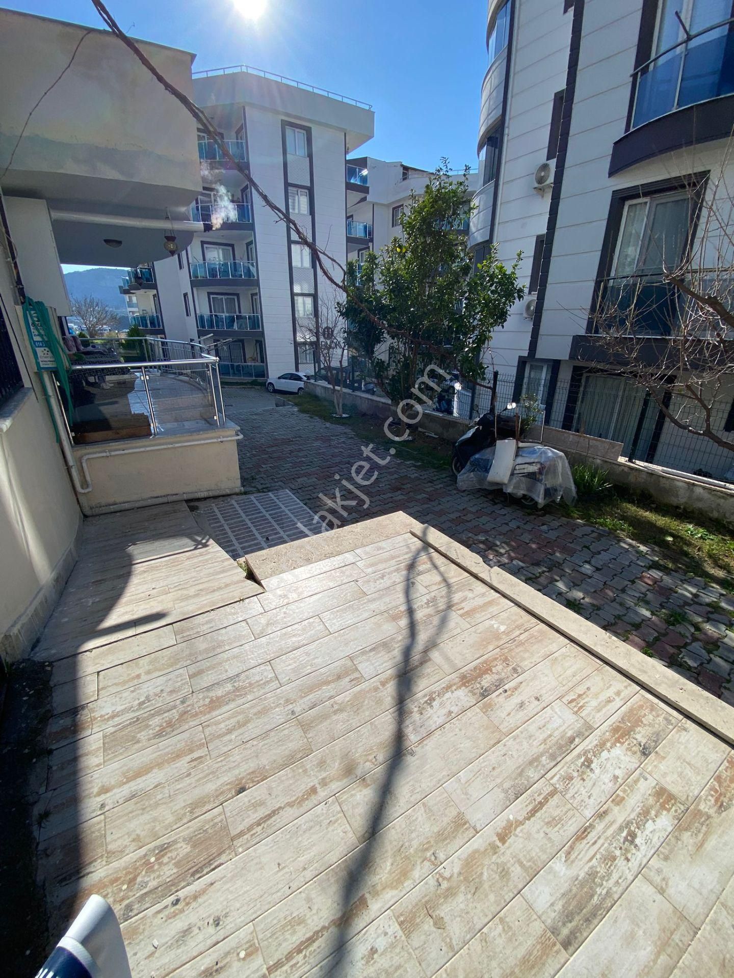 Kuşadası Havuzlu Site İçi 3+1 Müstakil Satılık Daire - Görsel 35