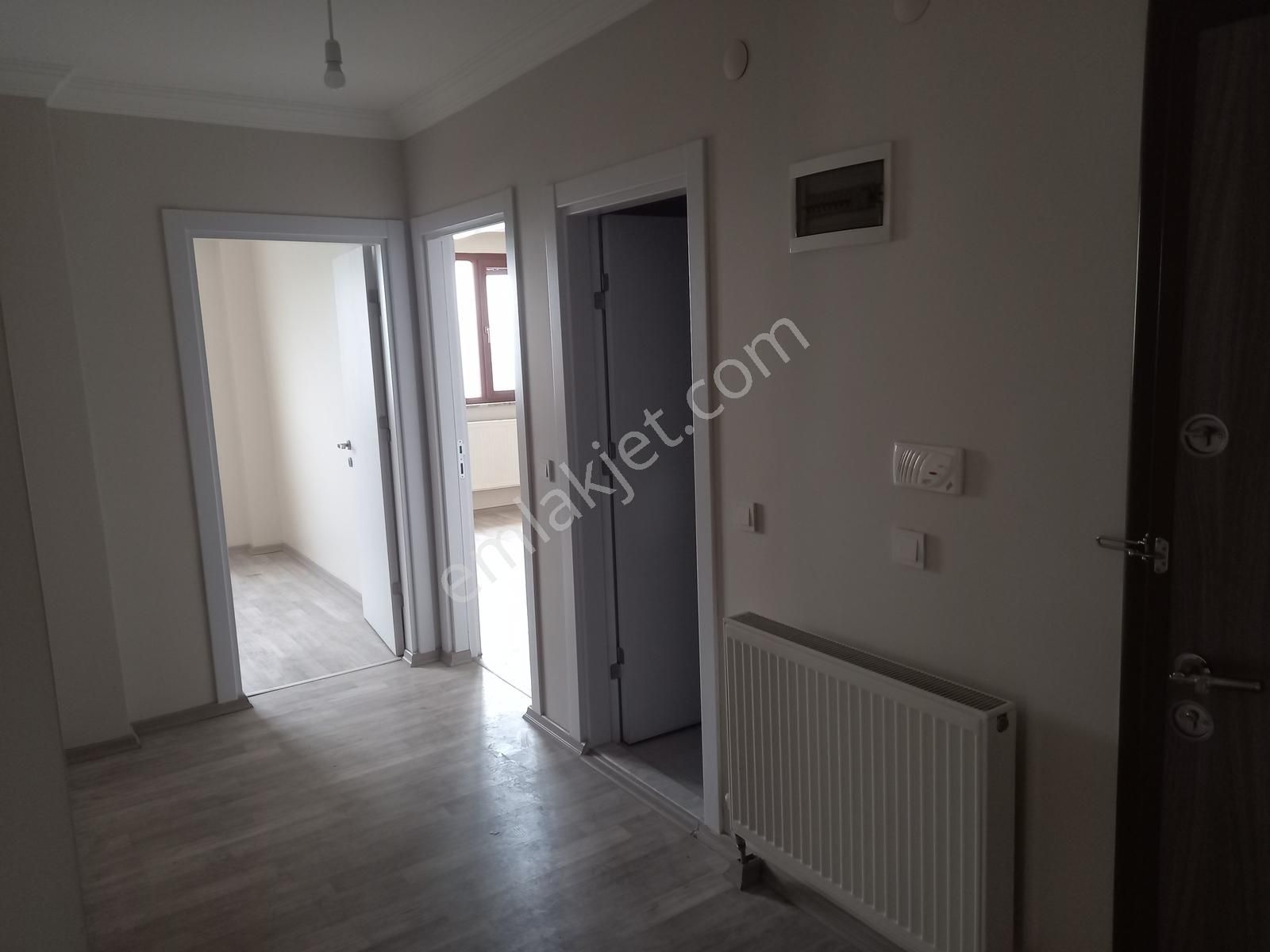 Akbaldan Hastanenin Karşısında Satılık 3+1 Daire - Görsel 8