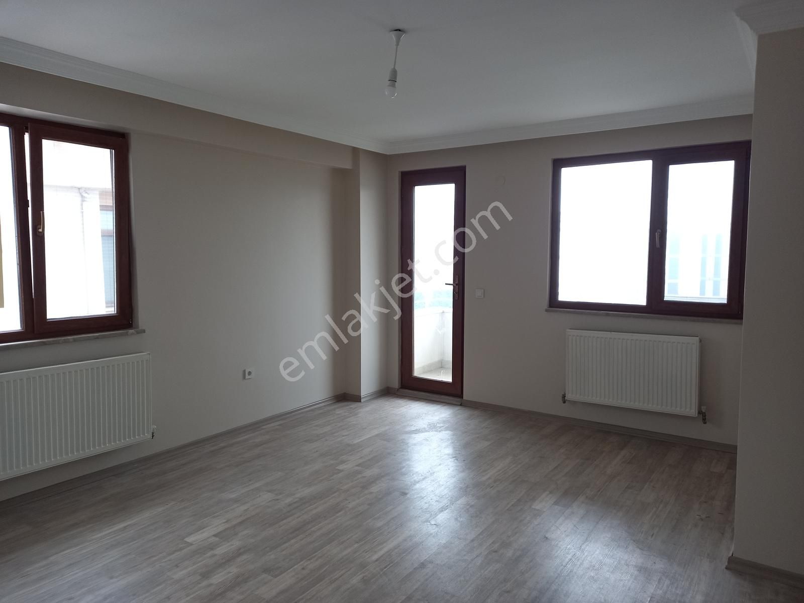 Akbaldan Hastanenin Karşısında Satılık 3+1 Daire - Görsel 12