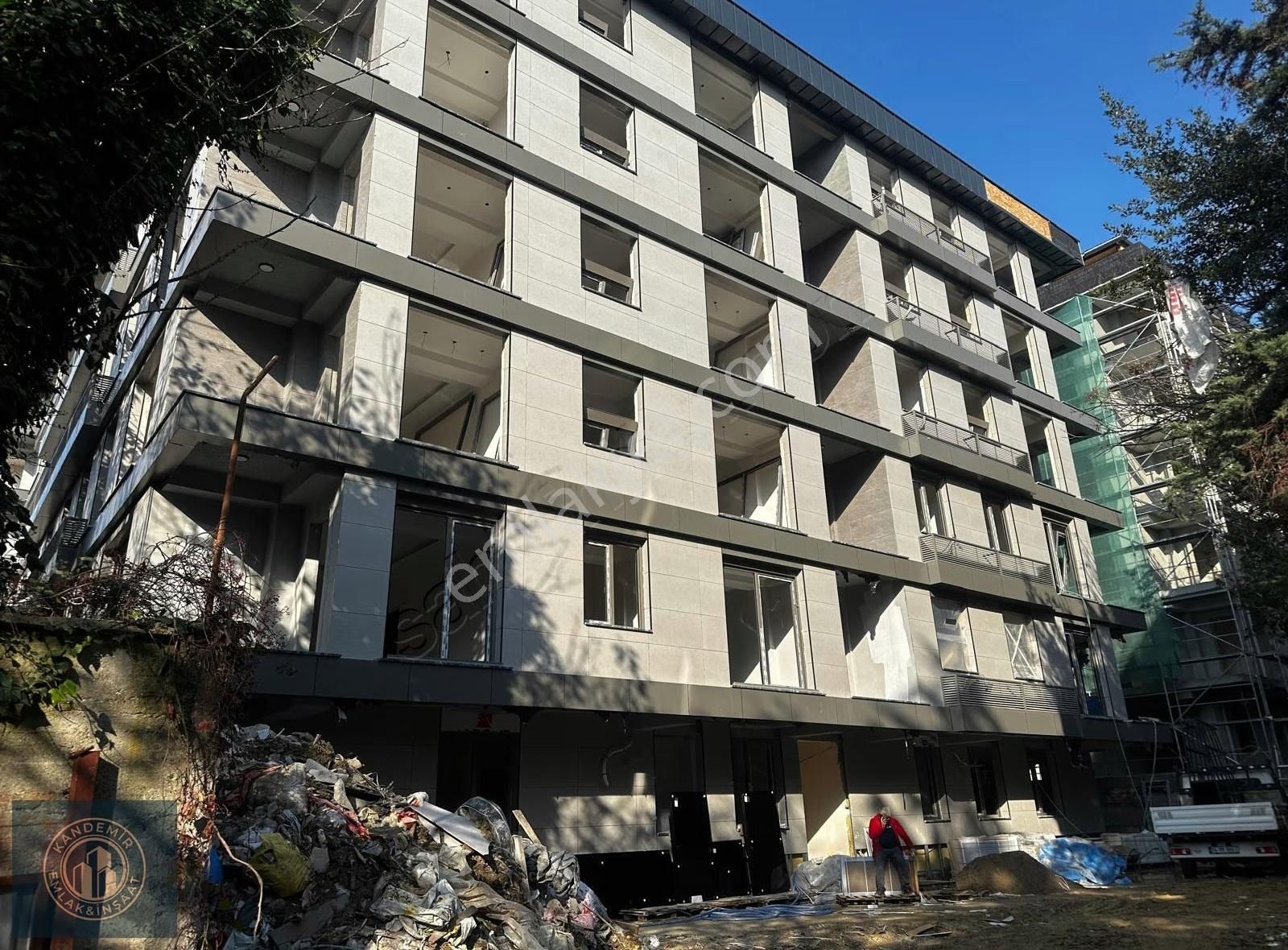 Barboros Mah. 2+1 85m2 Net Haziran Teslim Tapu Masrafı Yoktur - Görsel 2