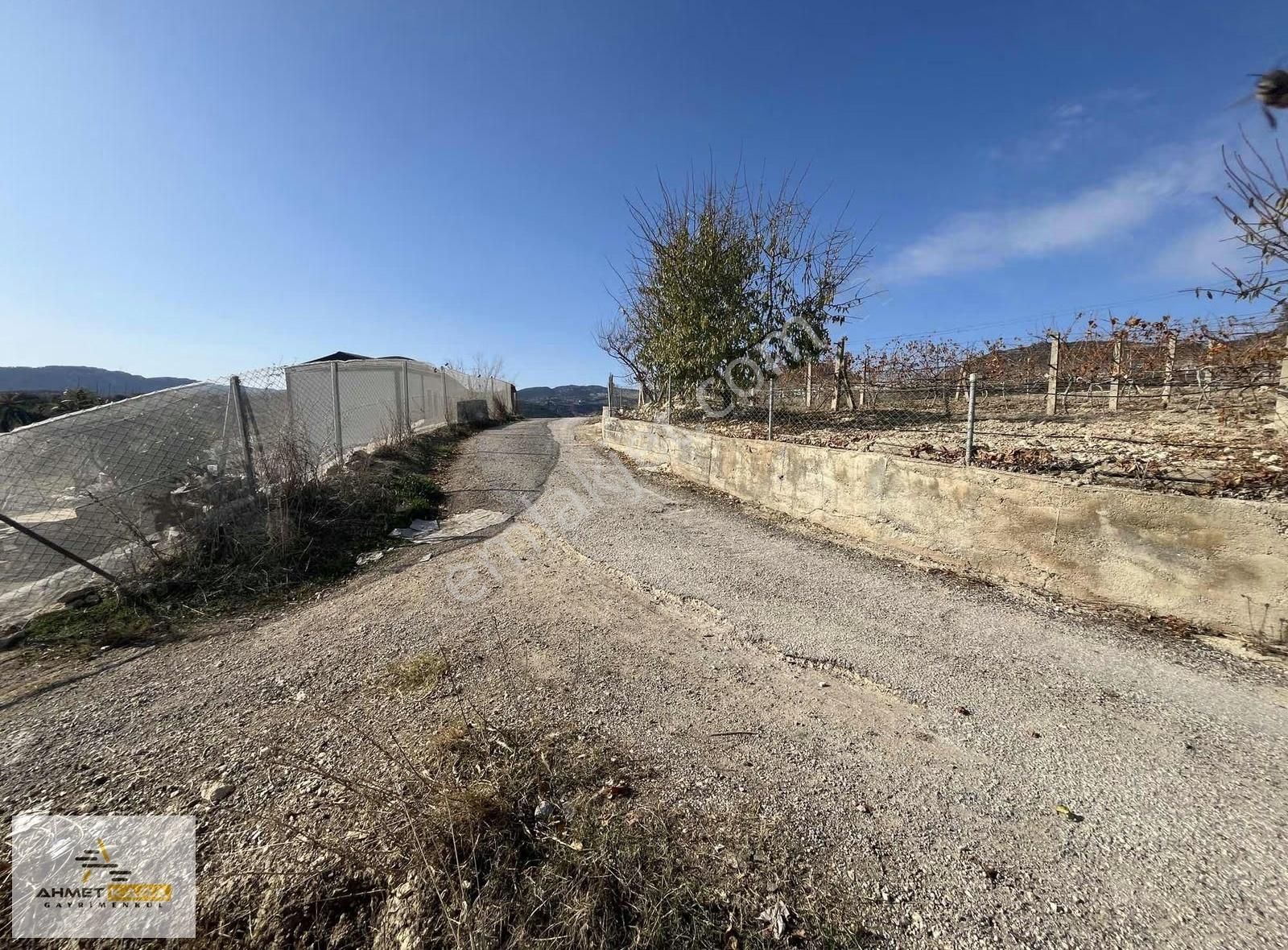 Ahmet Kara'dan Doruklu'da Manzaralı Müstakil Tapulu 24000m2 Arsa - Görsel 8