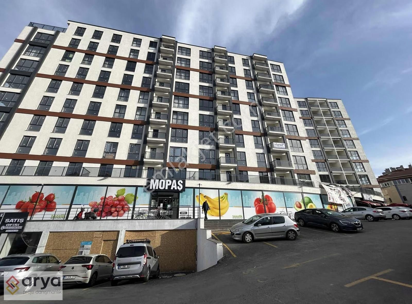 Aras Cadde De Sıfır, Ebeveyn Banyolu, Kat Mülkiyetli Satılık 2+1