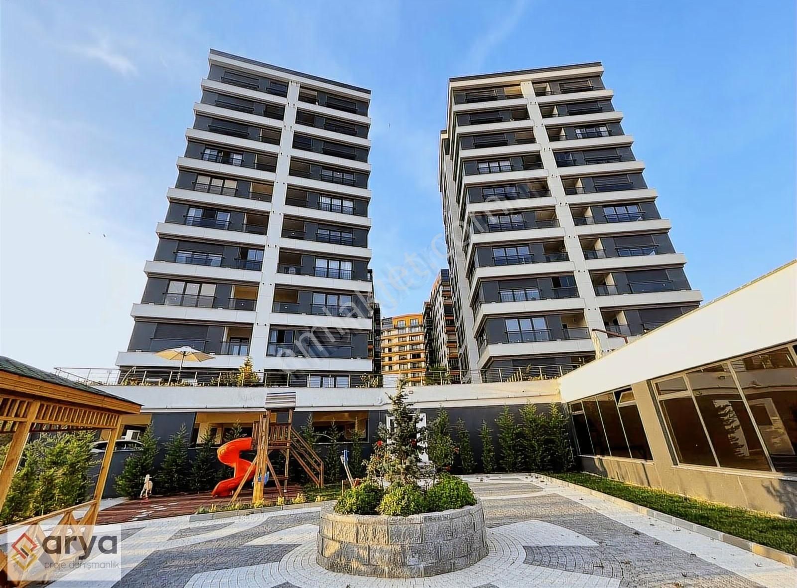 Pendik Marmara Hast. Karşısı, Metroya Yürüme Kiralık 3+1 Daire