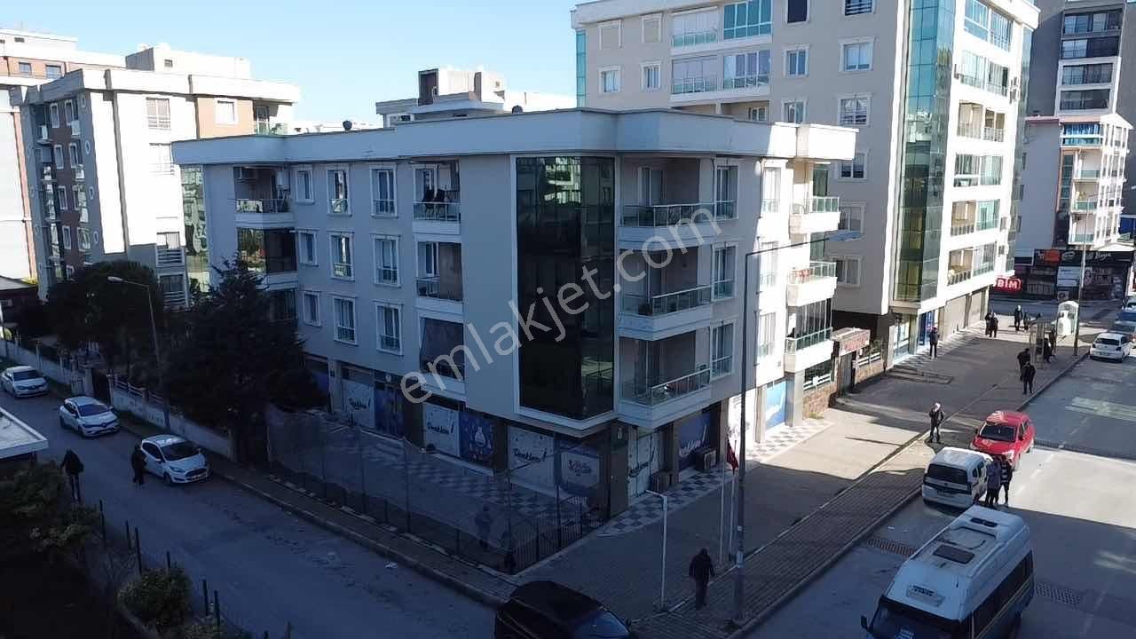 Namlı'dan İşlek Cadde Üzeri Hazır Kiracılı 400m2 Satılık Dükkan. - Görsel 12