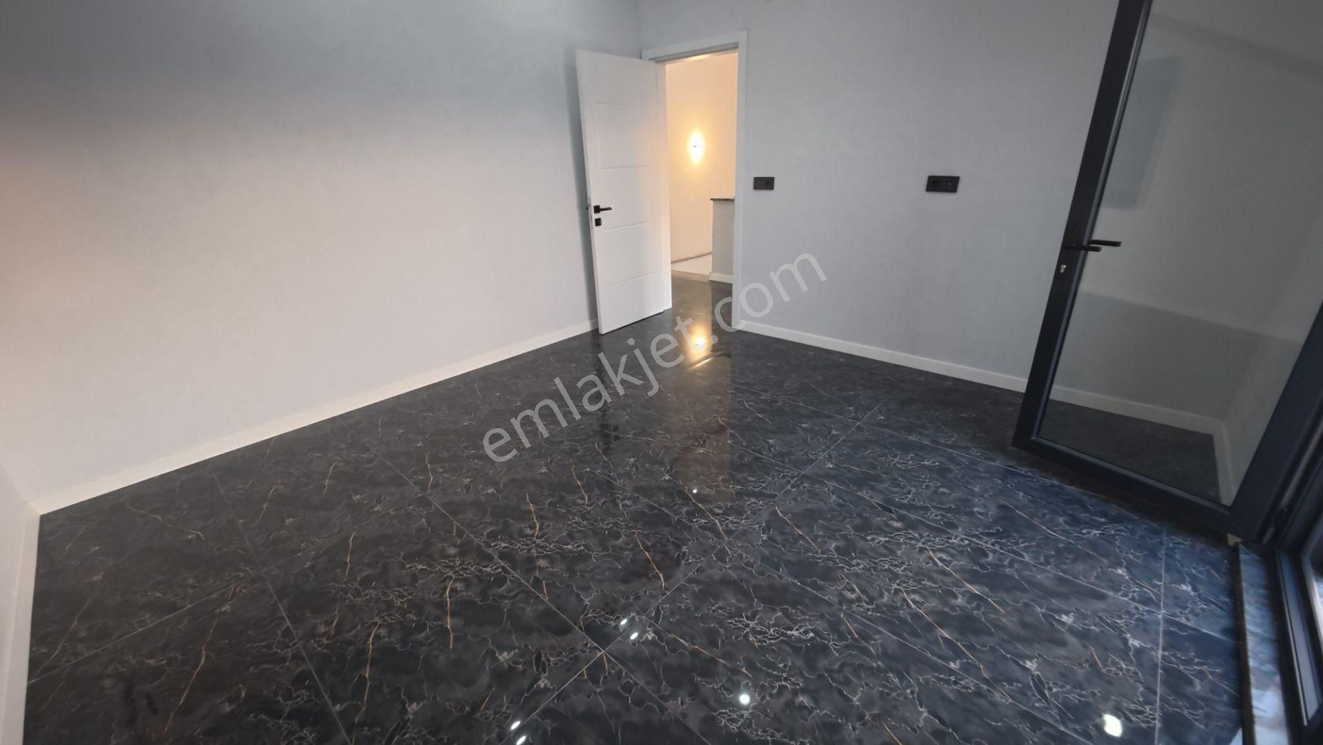 Sakarya Kocaalide Müstakil Havuz Ve Bahçe Kullanımlı Villa!!! - Görsel 30