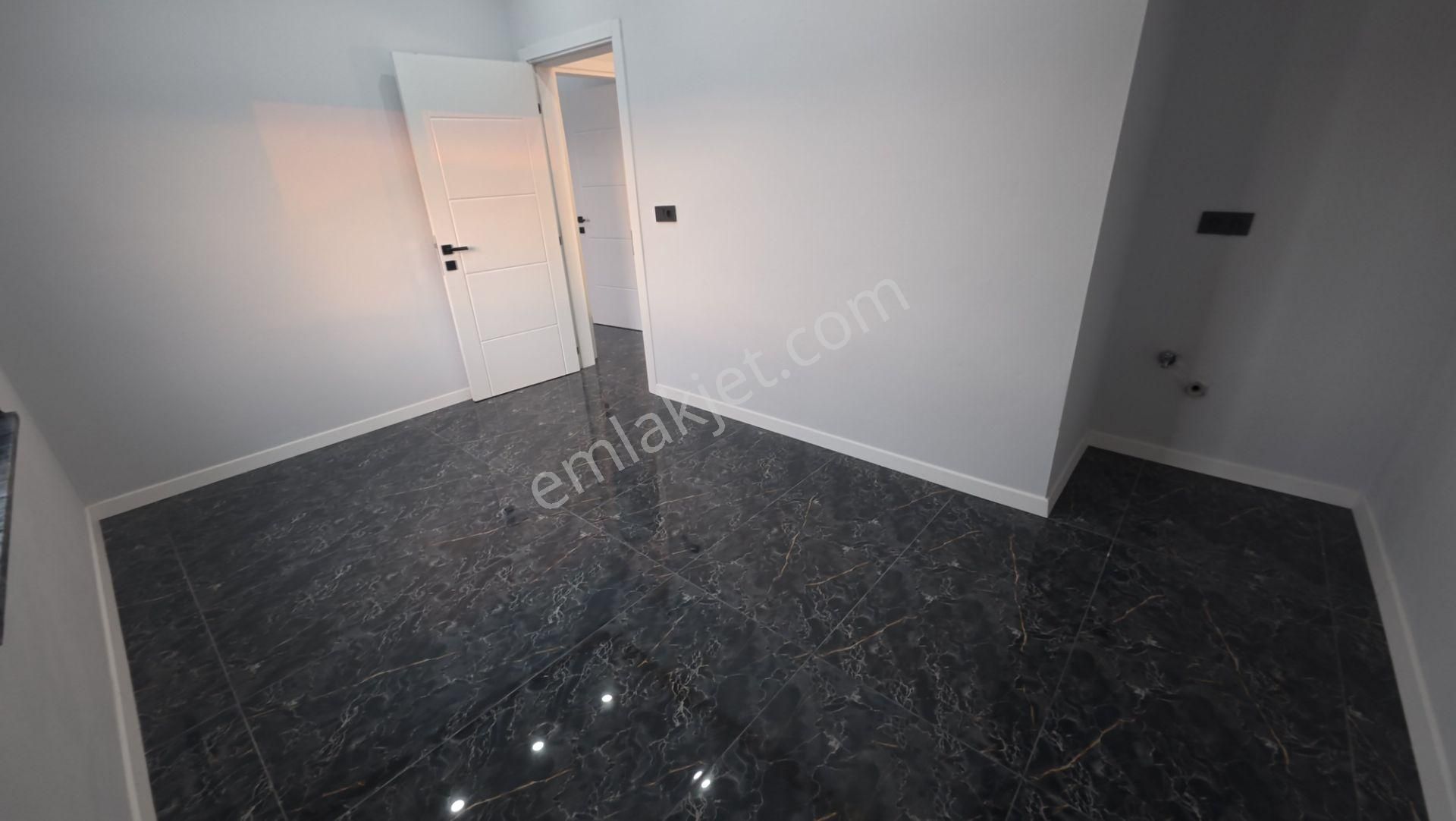 Sakarya Kocaalide Müstakil Havuz Ve Bahçe Kullanımlı Villa!!! - Görsel 26