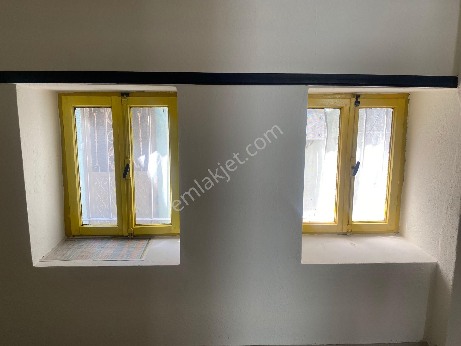 Yıldırım Yeşil Türbe Yakınında Bahçeli Müstakil Ev - Görsel 13