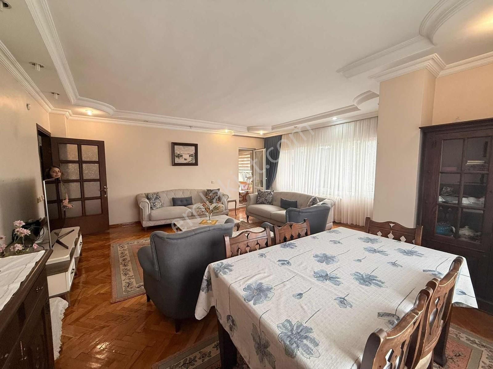 Bahçelievler Merkezde Ön Cephe 3+1 Çift Asansör, Açık Otopark - Görsel 16