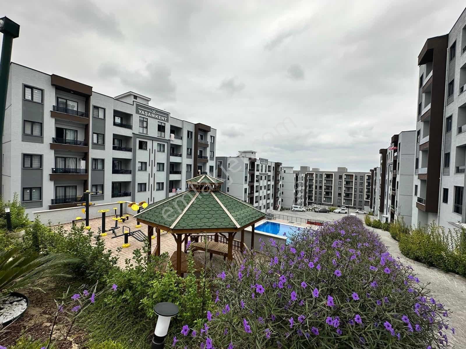 Gm Den Görüklede Havuzlu Sitede Satılık Yatırımlık 2+1 Daire