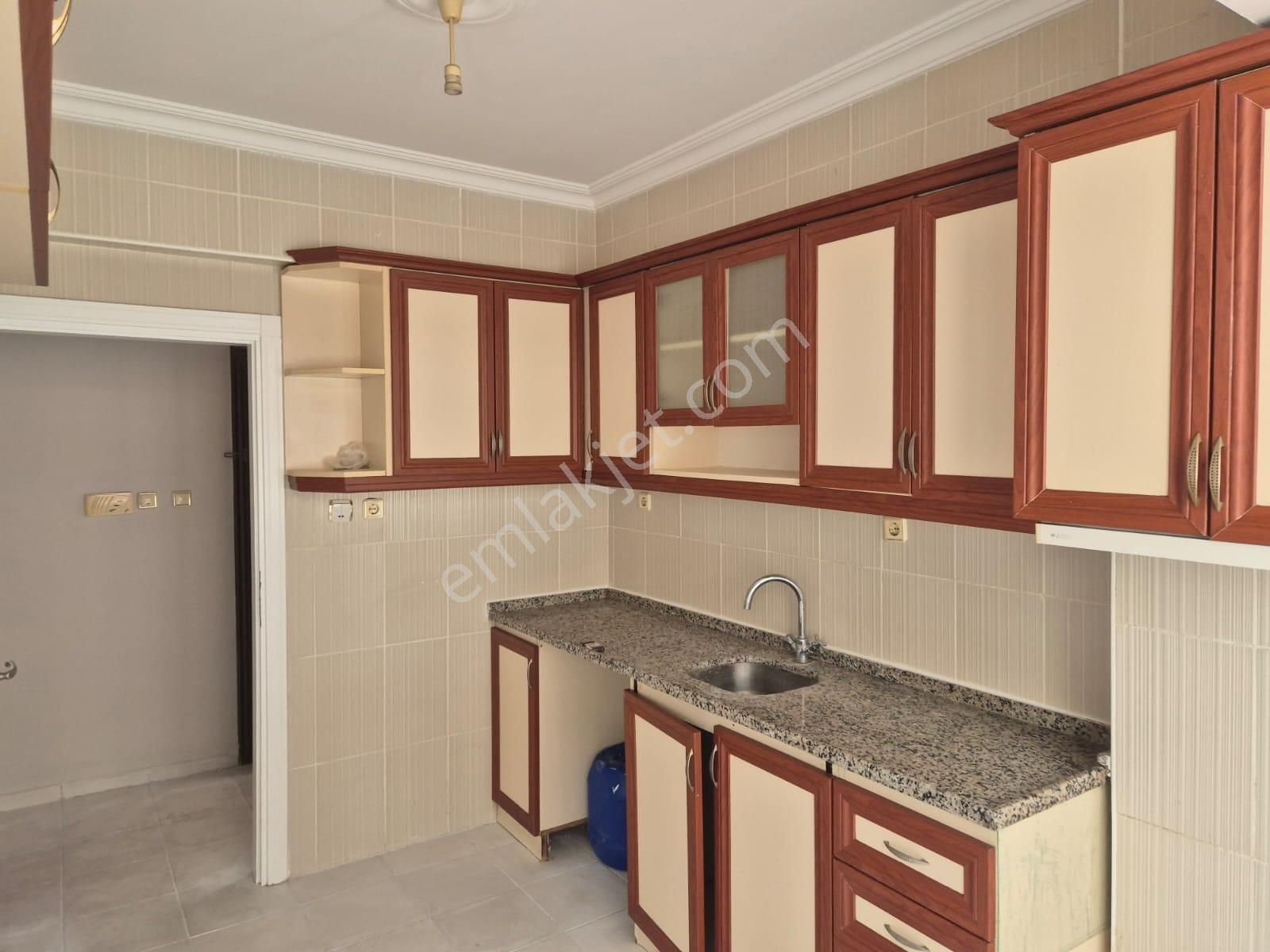 Muhittin Mahallesi Muhtarlı Yakını Satılık Ara Kat 3+1 Daire - Görsel 7