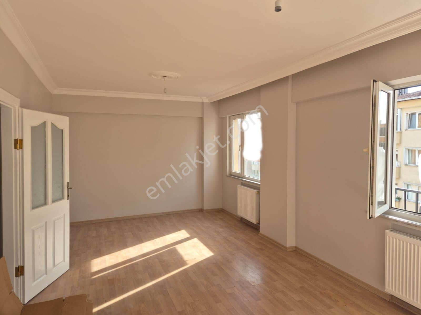 Muhittin Mahallesi Muhtarlı Yakını Satılık Ara Kat 3+1 Daire - Görsel 2