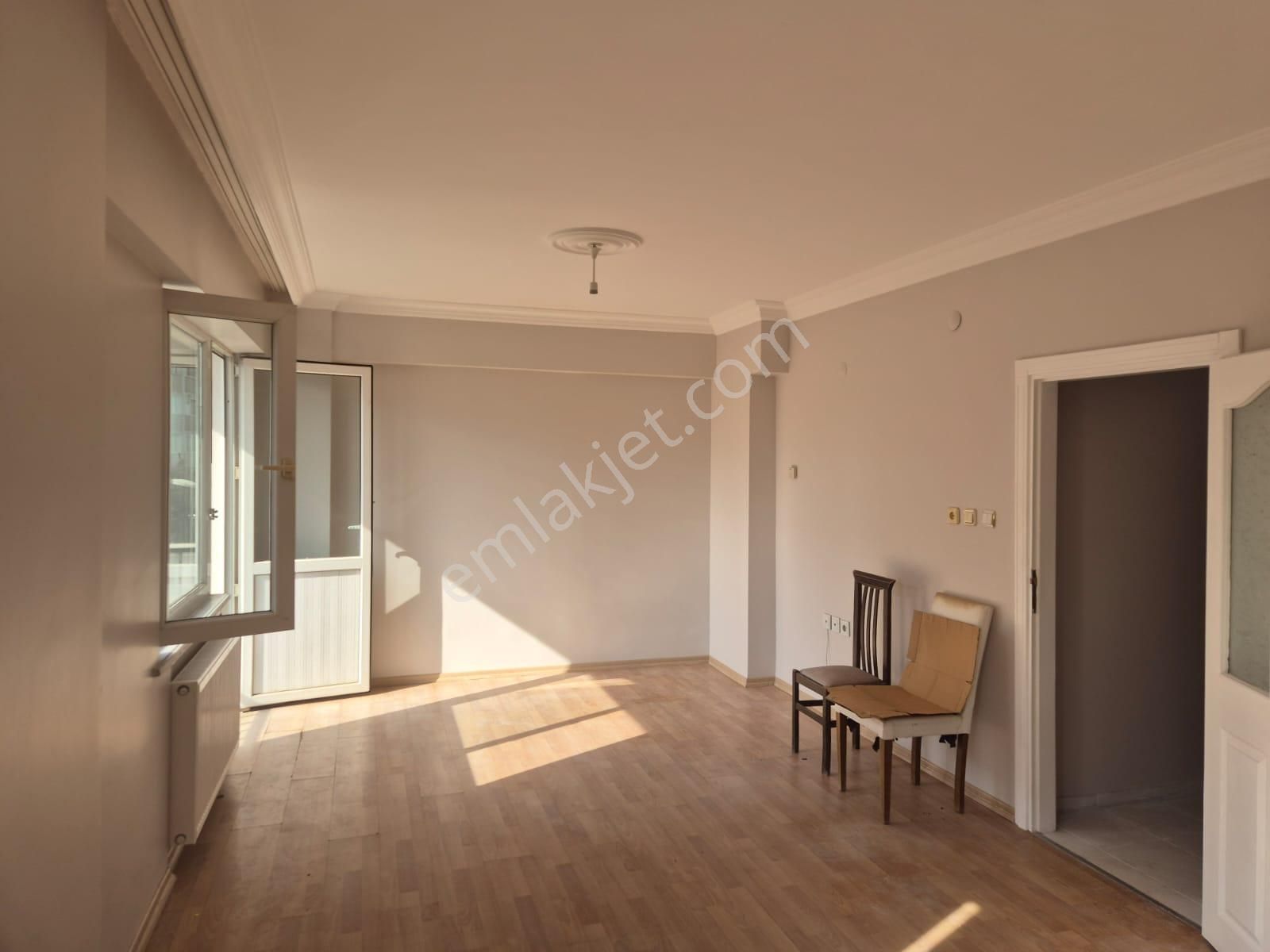 Muhittin Mahallesi Muhtarlı Yakını Satılık Ara Kat 3+1 Daire - Görsel 3