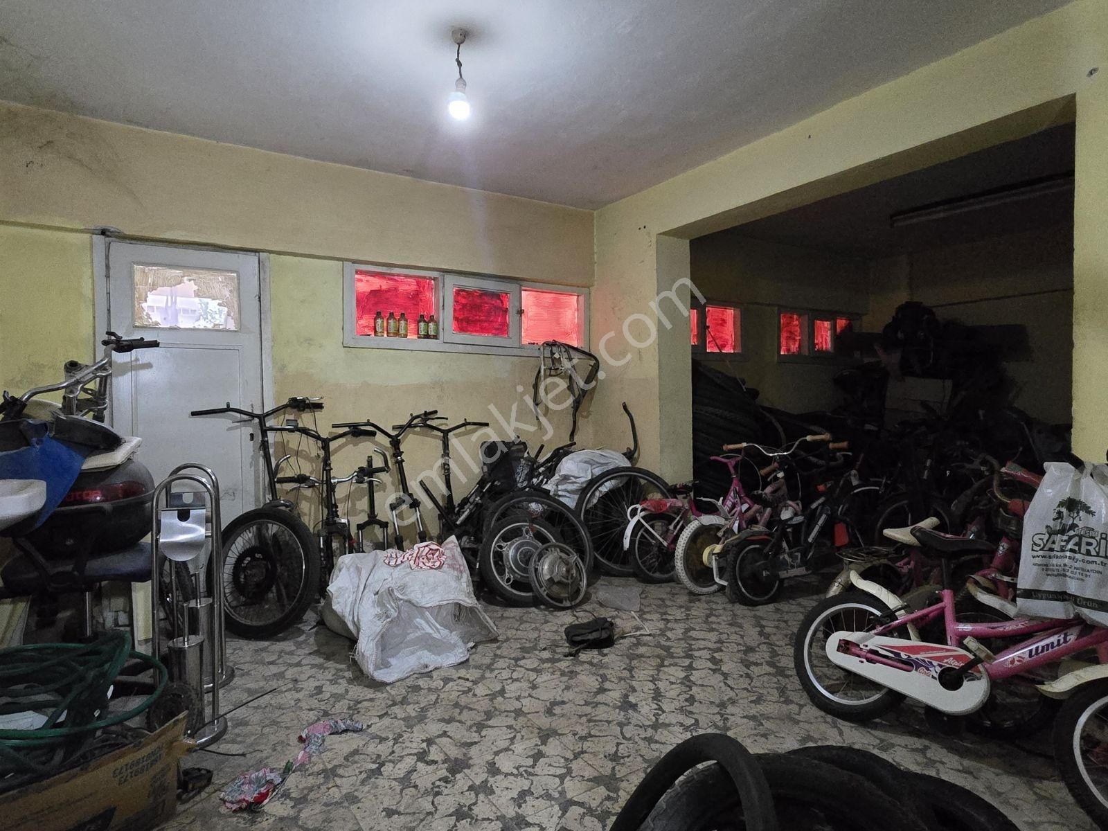 Şentürk Gayrimenkul | İşlek Mevkii'de Batarkatlı | Yatırımlık - Görsel 12