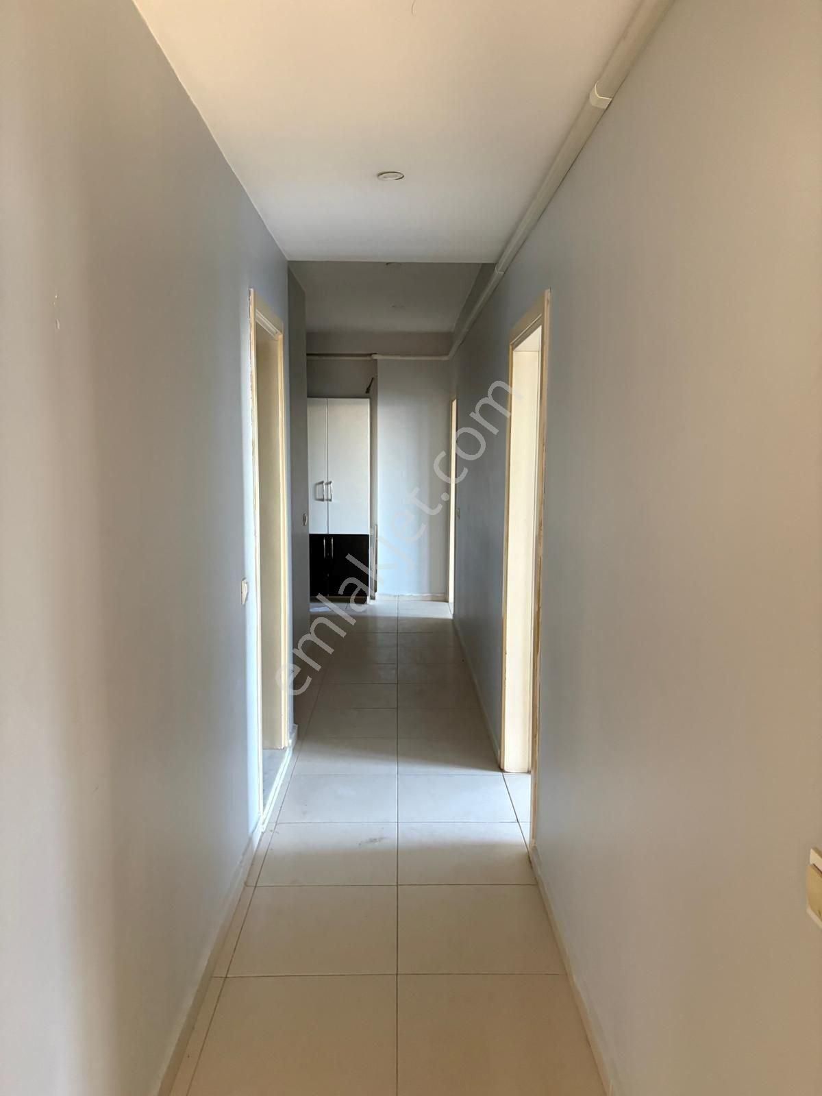 Milas Merkezde Doğalgazlı Kiralık 3+1 Ara Kat Daire - Görsel 17