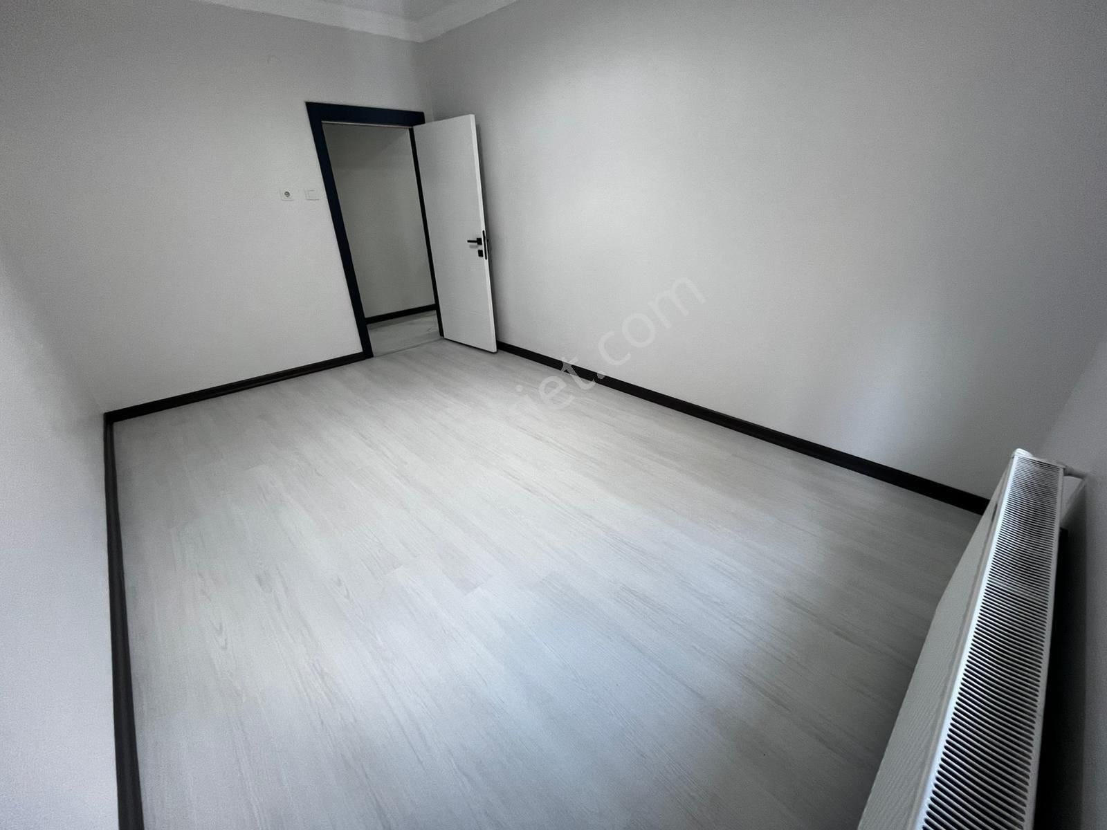 Etimesgut Süvari Mh.de Ultra Lüks Yapılı 2+1 Satılık Daire - Görsel 14