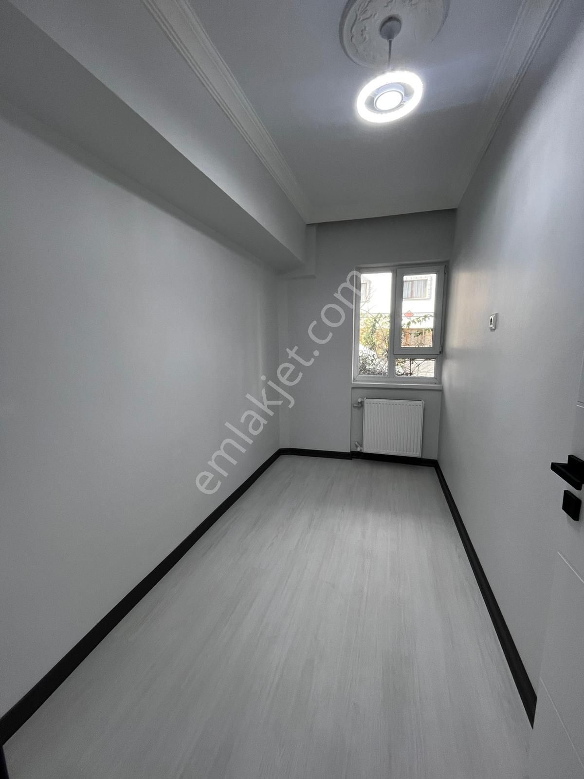 Etimesgut Süvari Mh.de Ultra Lüks Yapılı 2+1 Satılık Daire - Görsel 15