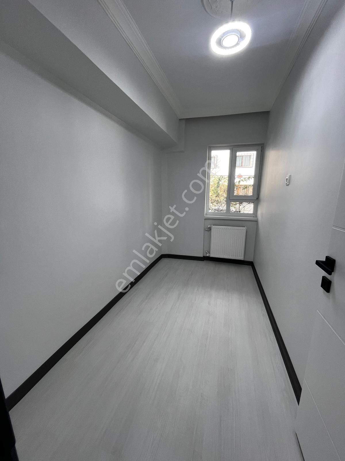 Etimesgut Süvari Mh.de Ultra Lüks Yapılı 2+1 Satılık Daire - Görsel 16