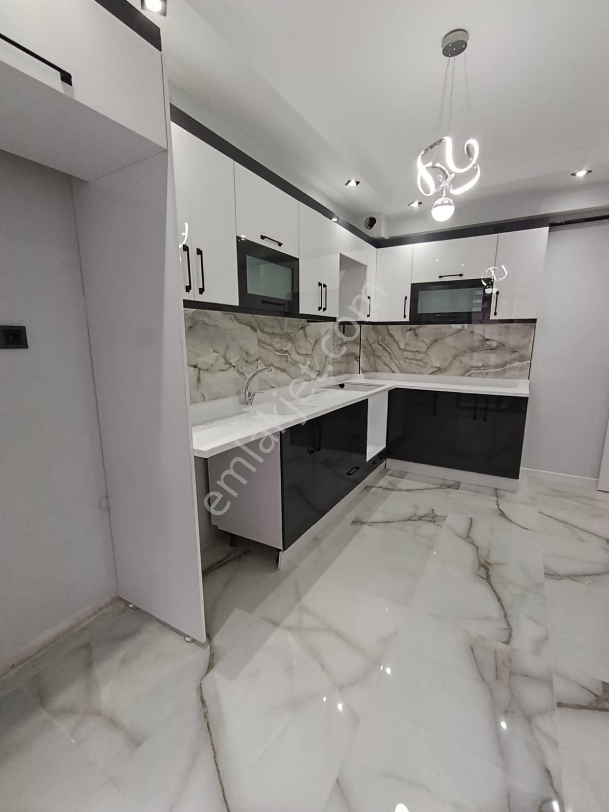 Çamlıca Mahallesinde 3+1 Sıfır Daireler - Görsel 3