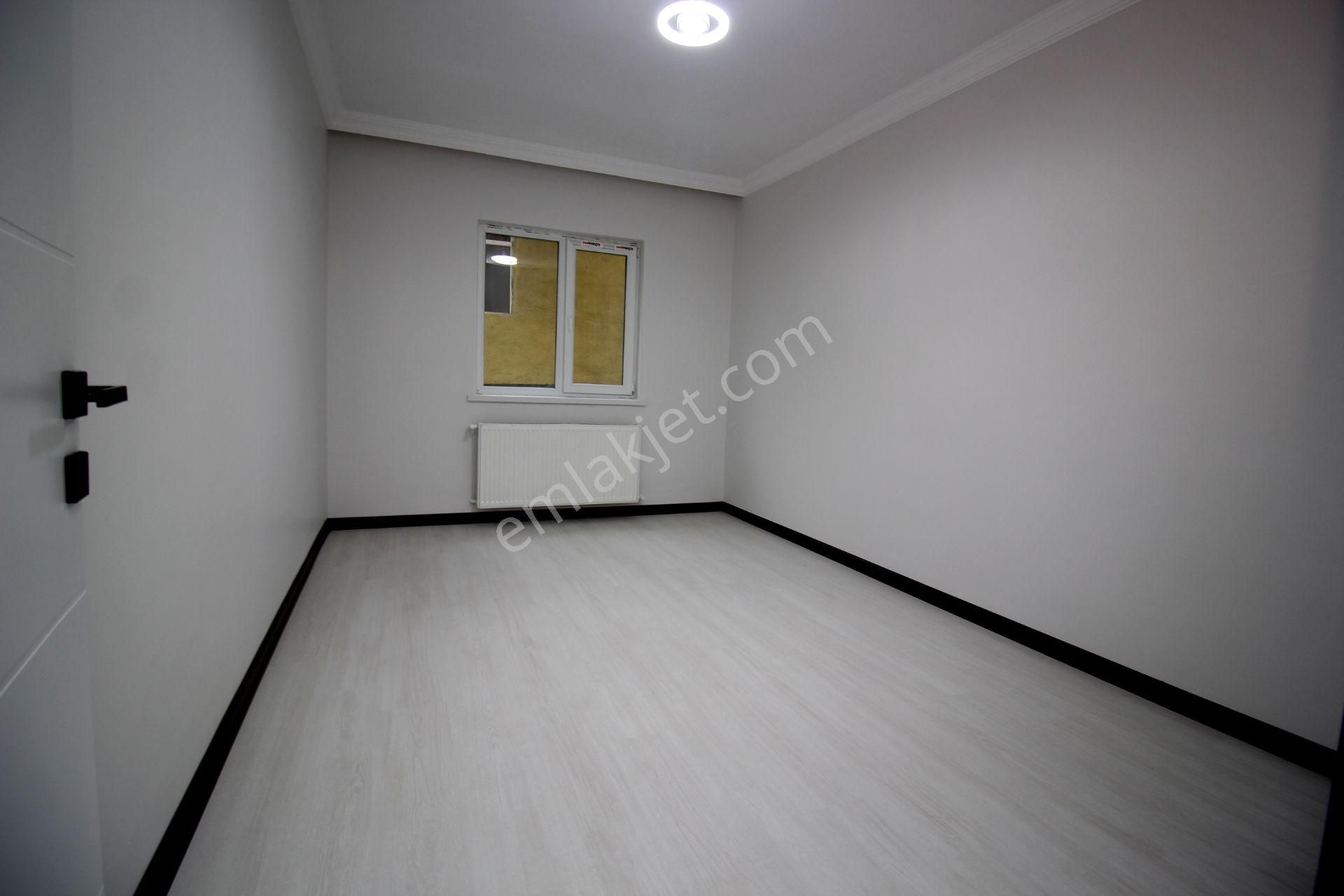 Emre Emlak'tan Süvari'de Full+full Yapılı Trene Yakın 2+1 Satılık Daire - Görsel 14