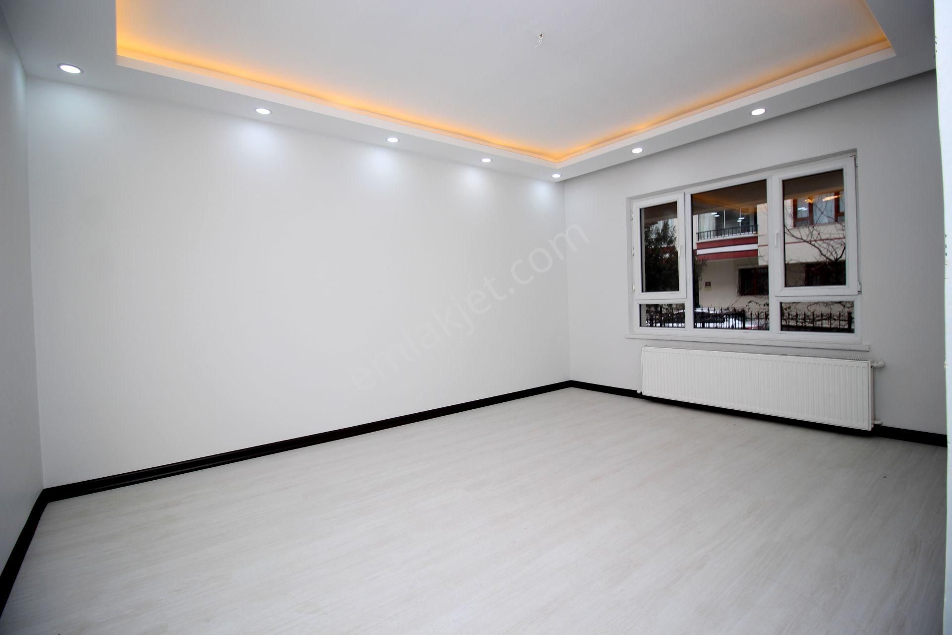 Emre Emlak'tan Süvari'de Full+full Yapılı Trene Yakın 2+1 Satılık Daire - Görsel 8